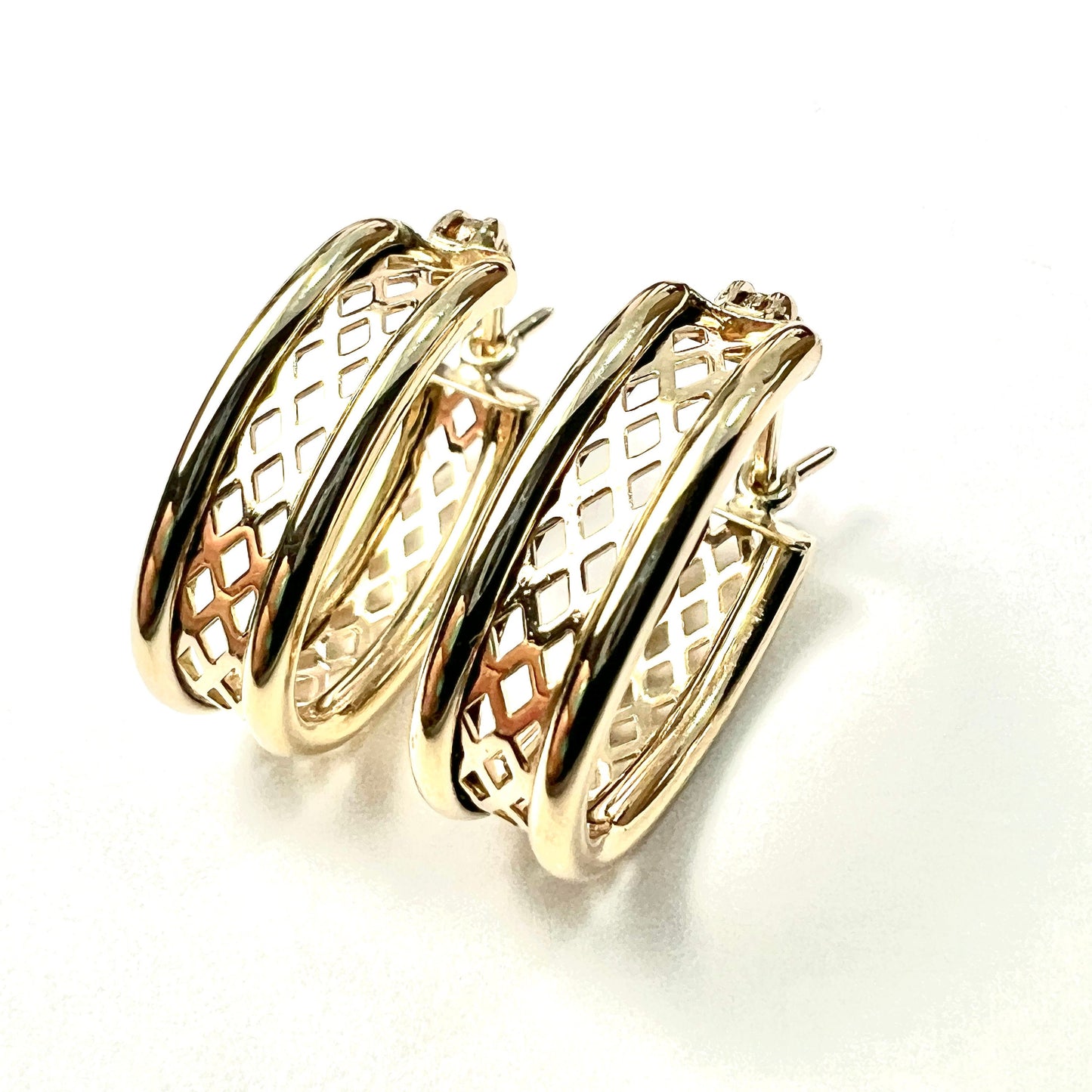 Vintage 9CT Gold Lattice Latch Hoop Earrings