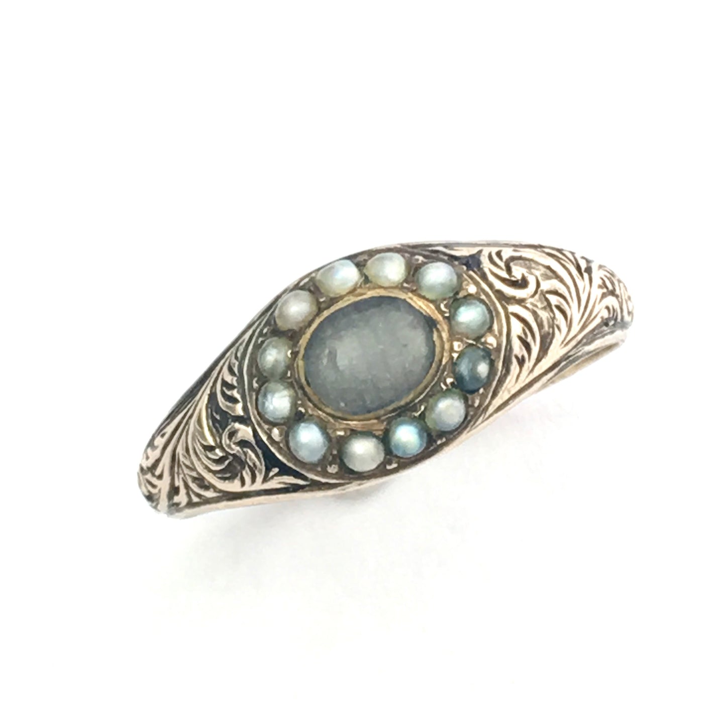 Georgian/Victorian 9CT Gold Mourning Ring
