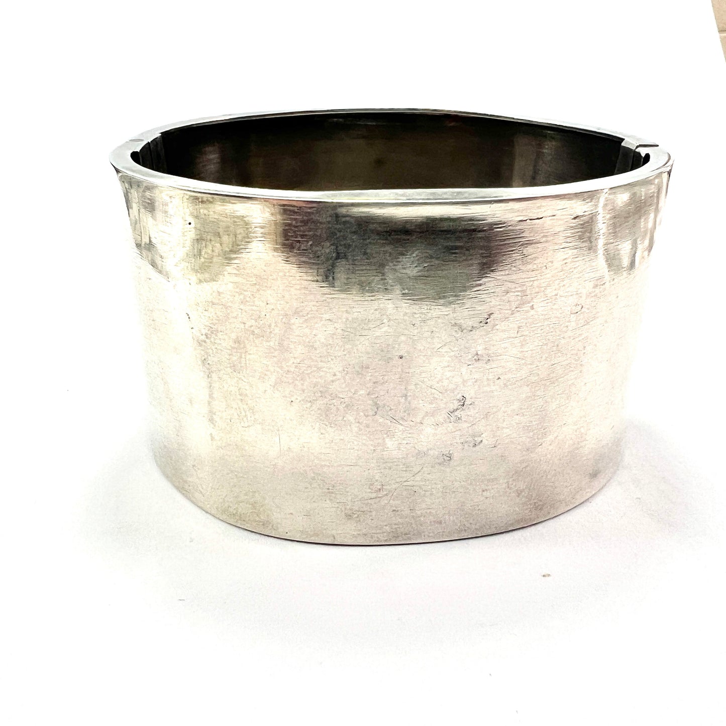 Victorian 18802 Wide Sterling Silver Hinged Cuff Bangle
