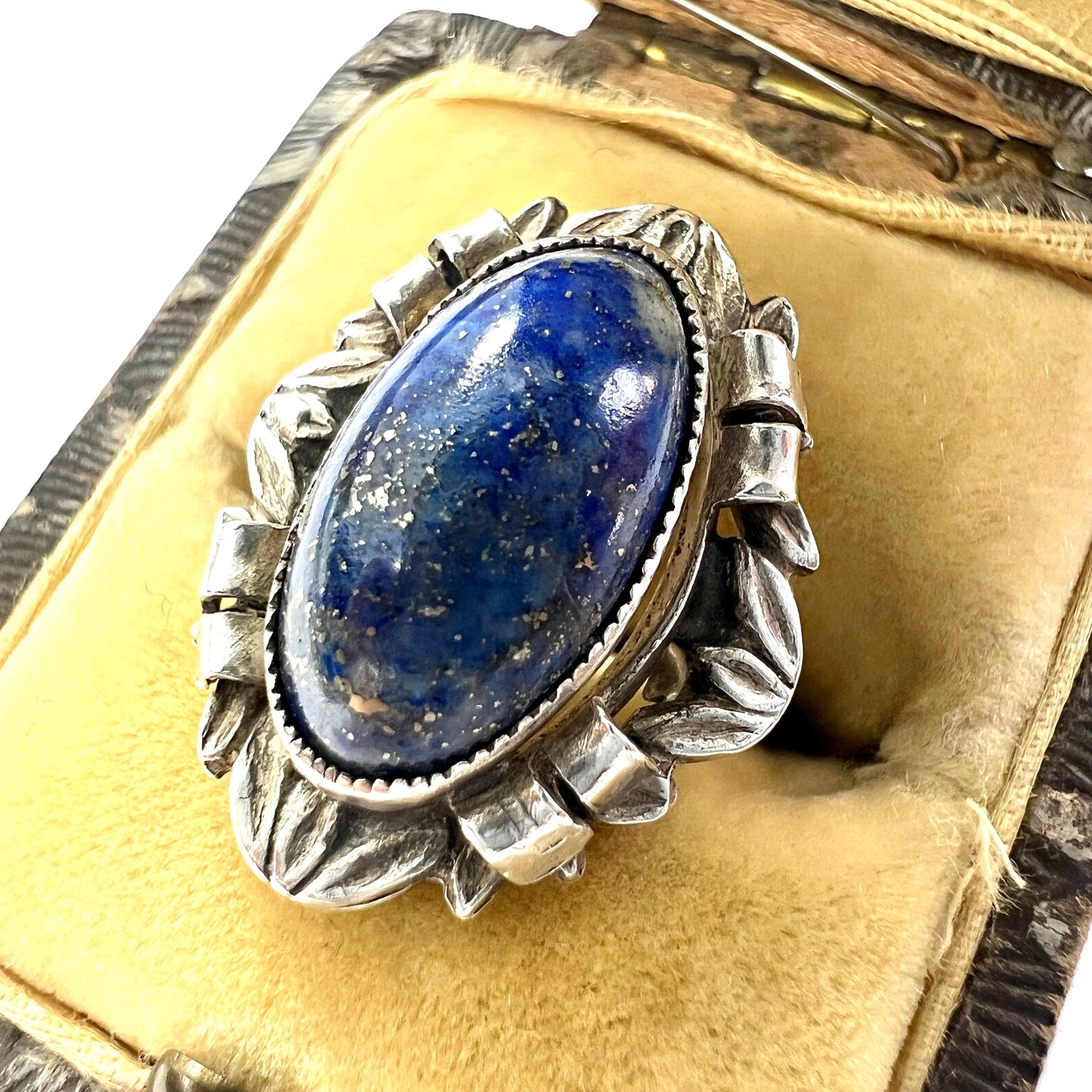 Vintage Arts and Crafts Art Nouveau Style Silver Ring att. Edith Linnell