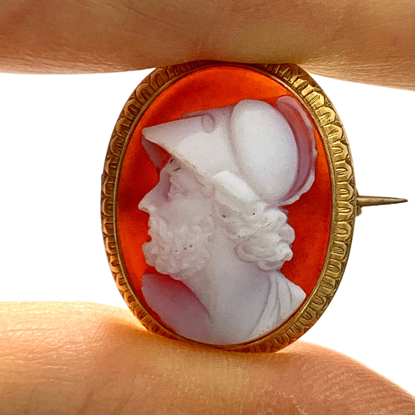 Victorian 9CT Gold Ajax Warrior Cameo Brooch