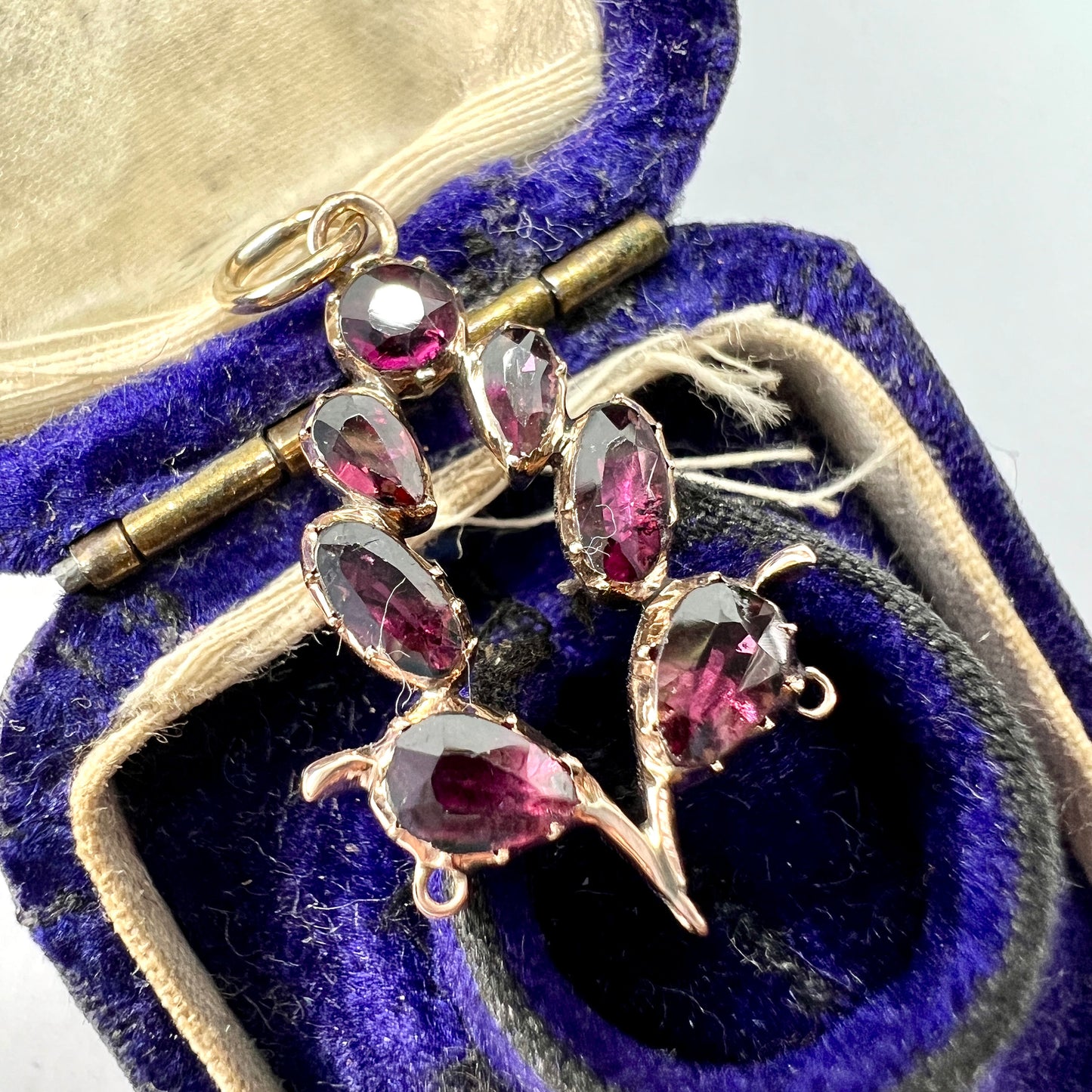 Georgian Garnet 9CT Gold Pendant