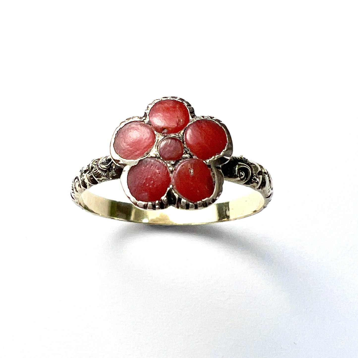 Georgian 12CT Gold Coral Flower Cluster Ring