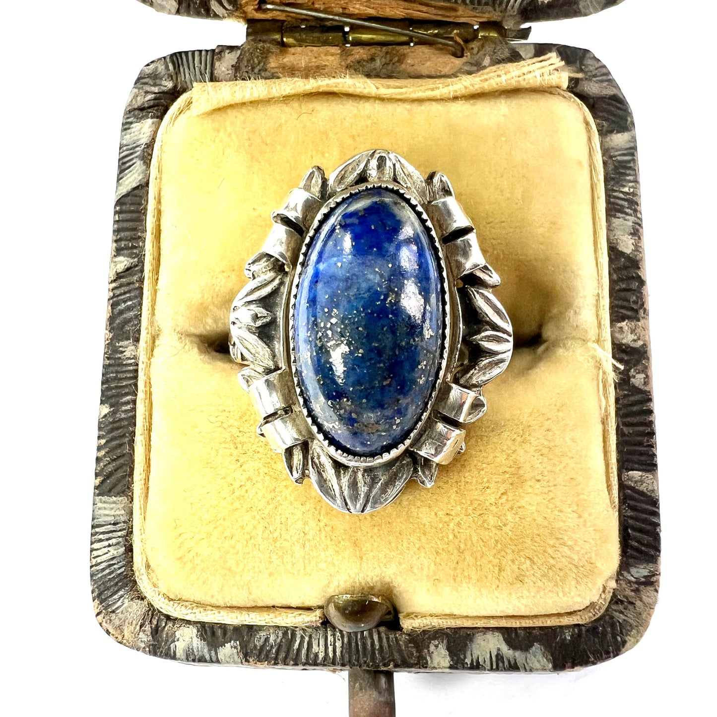 Vintage Arts and Crafts Art Nouveau Style Silver Ring att. Edith Linnell