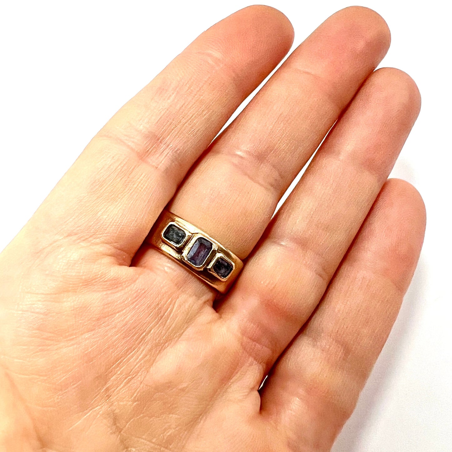 Vintage Iolite 9CT Gold Modern Wedding Ring