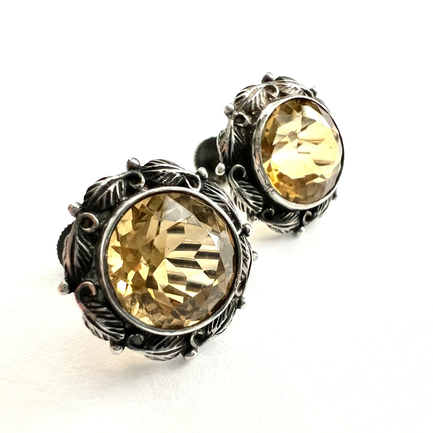 Vintage Arts and Crafts Citrine Silver Flower Screwback Earrings
