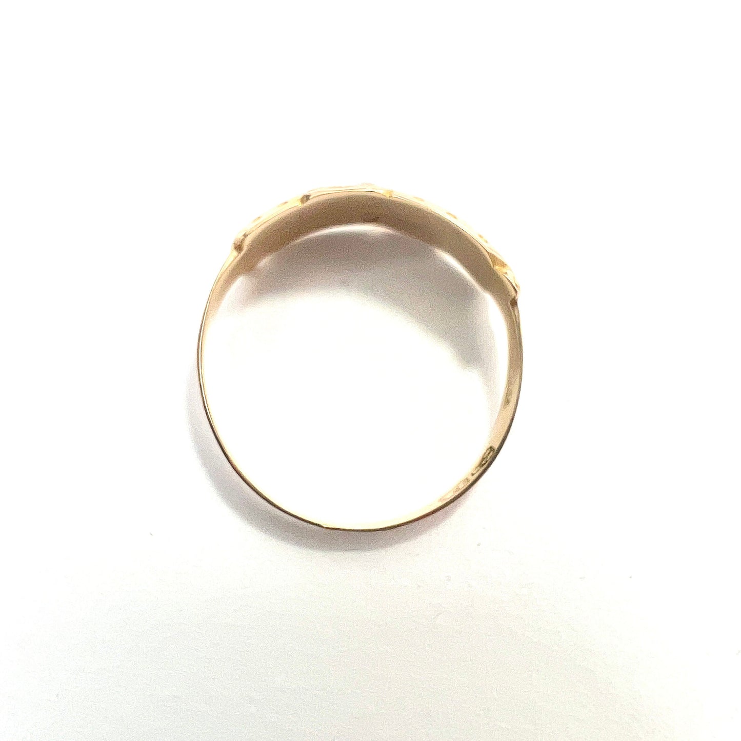 Victorian 15CT Gold Coral Seed Pearl Ring