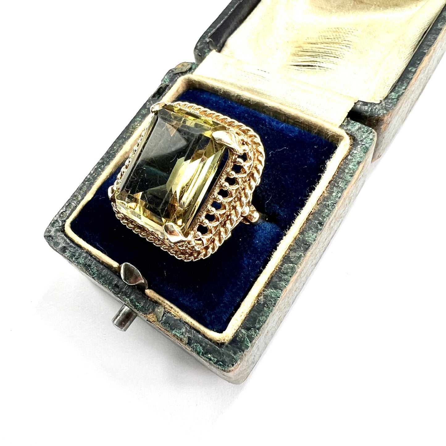 Large Vintage 9CT Gold Citrine Cocktail Ring