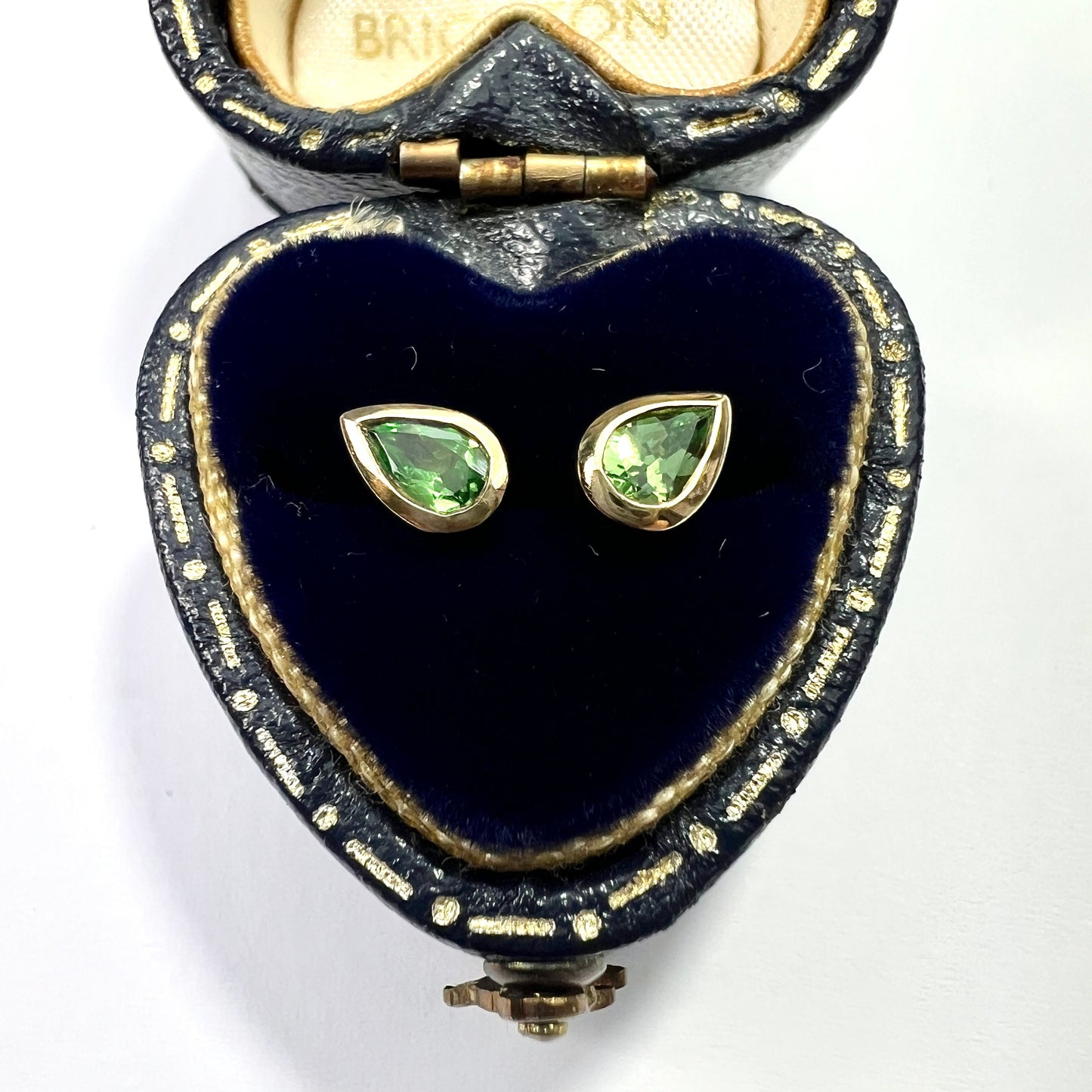 Vintage 9CT Gold Green Tourmaline Teardrop Stud Earrings