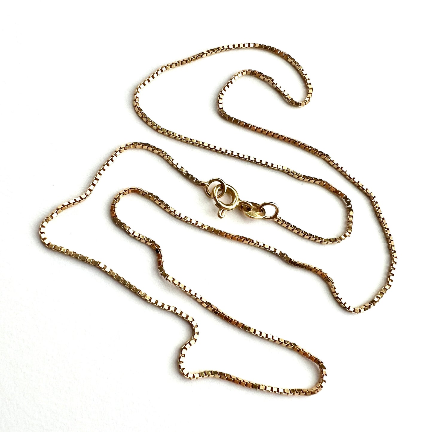 Vintage 18CT Gold Mirror Box Chain Necklace