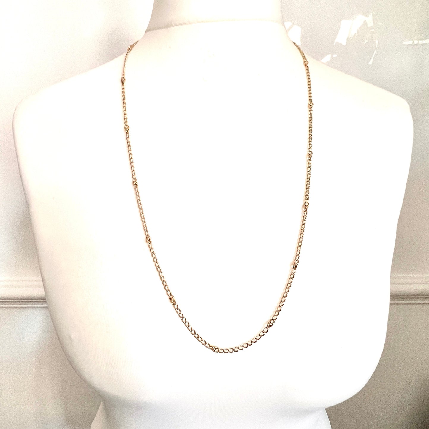Very Long Vintage 18CT Gold Fancy Link Chain Necklace