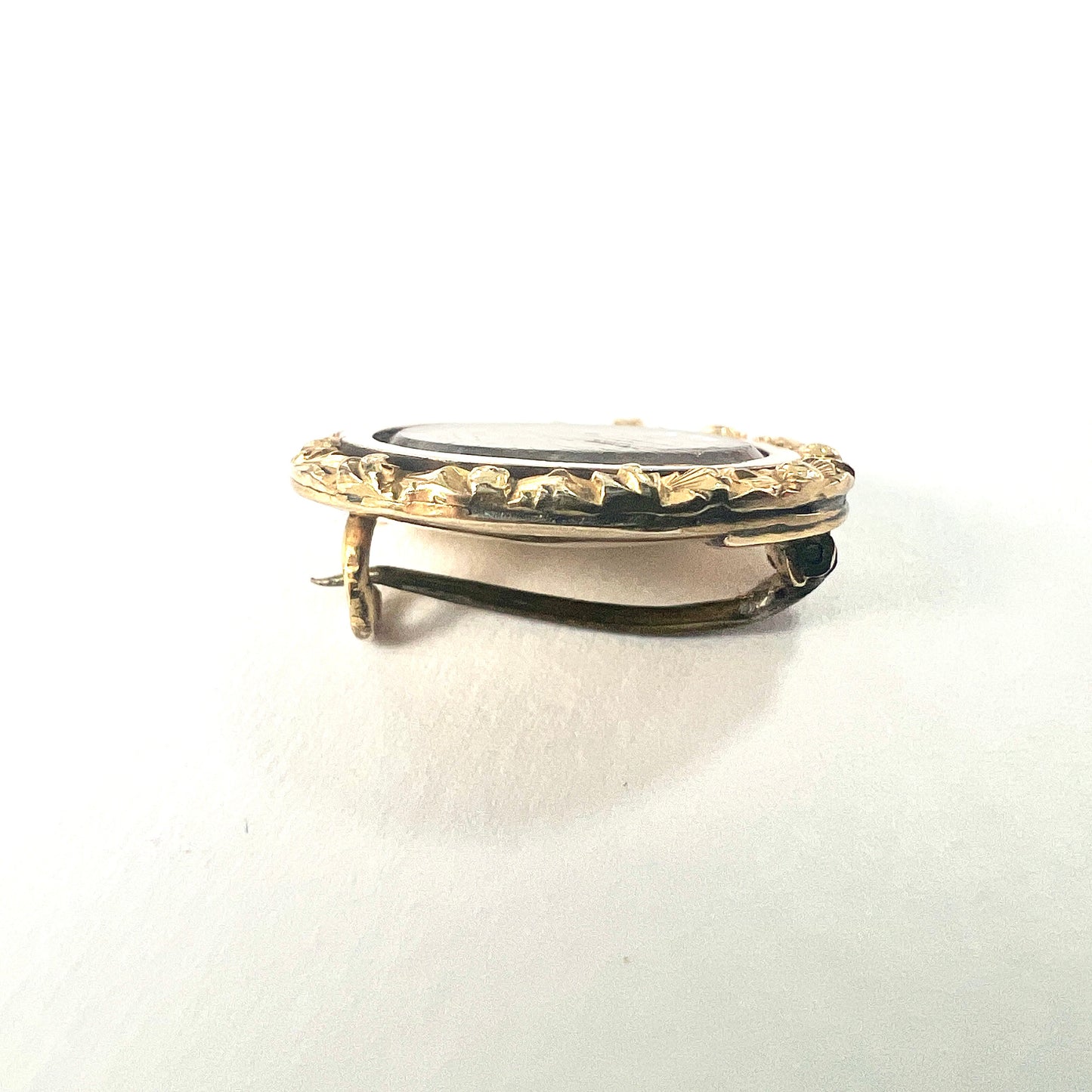 Small Georgian Gold Hair Mourning Brooch