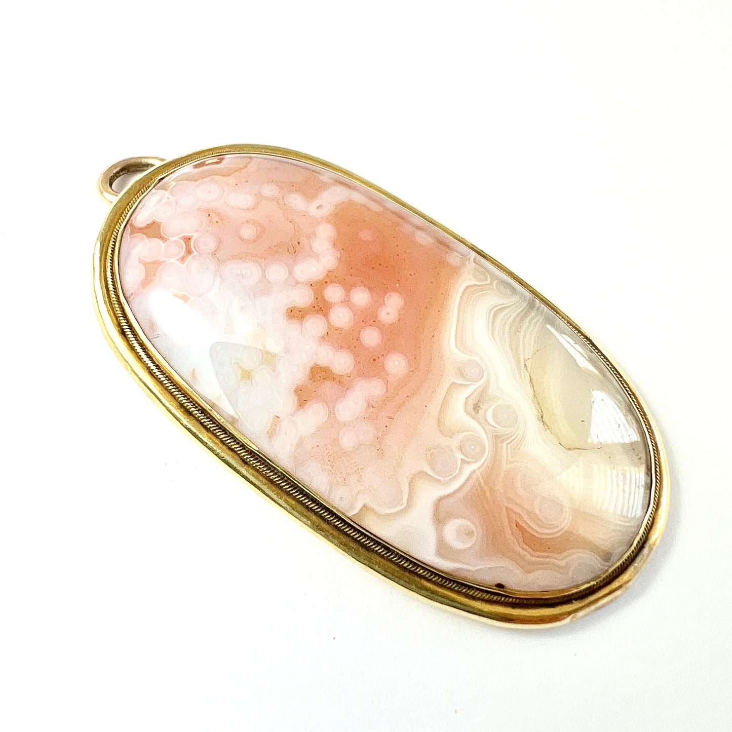 Antique Victorian 15CT Gold Agate Pendant