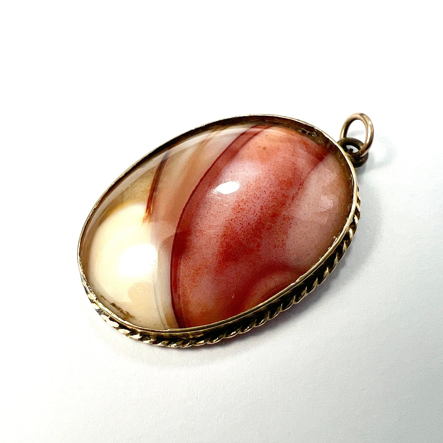 Antique Victorian 9CT Gold Hardstone Pendant