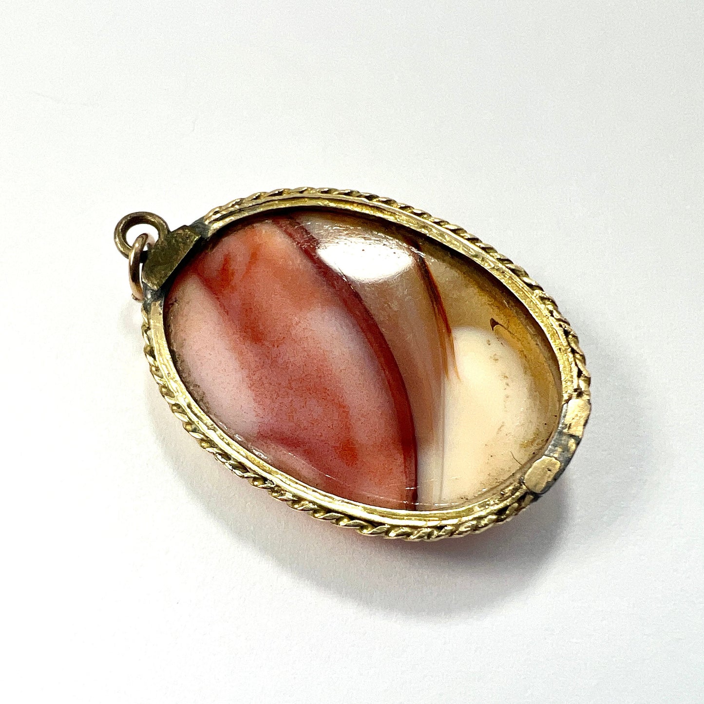 Antique Victorian 9CT Gold Hardstone Pendant