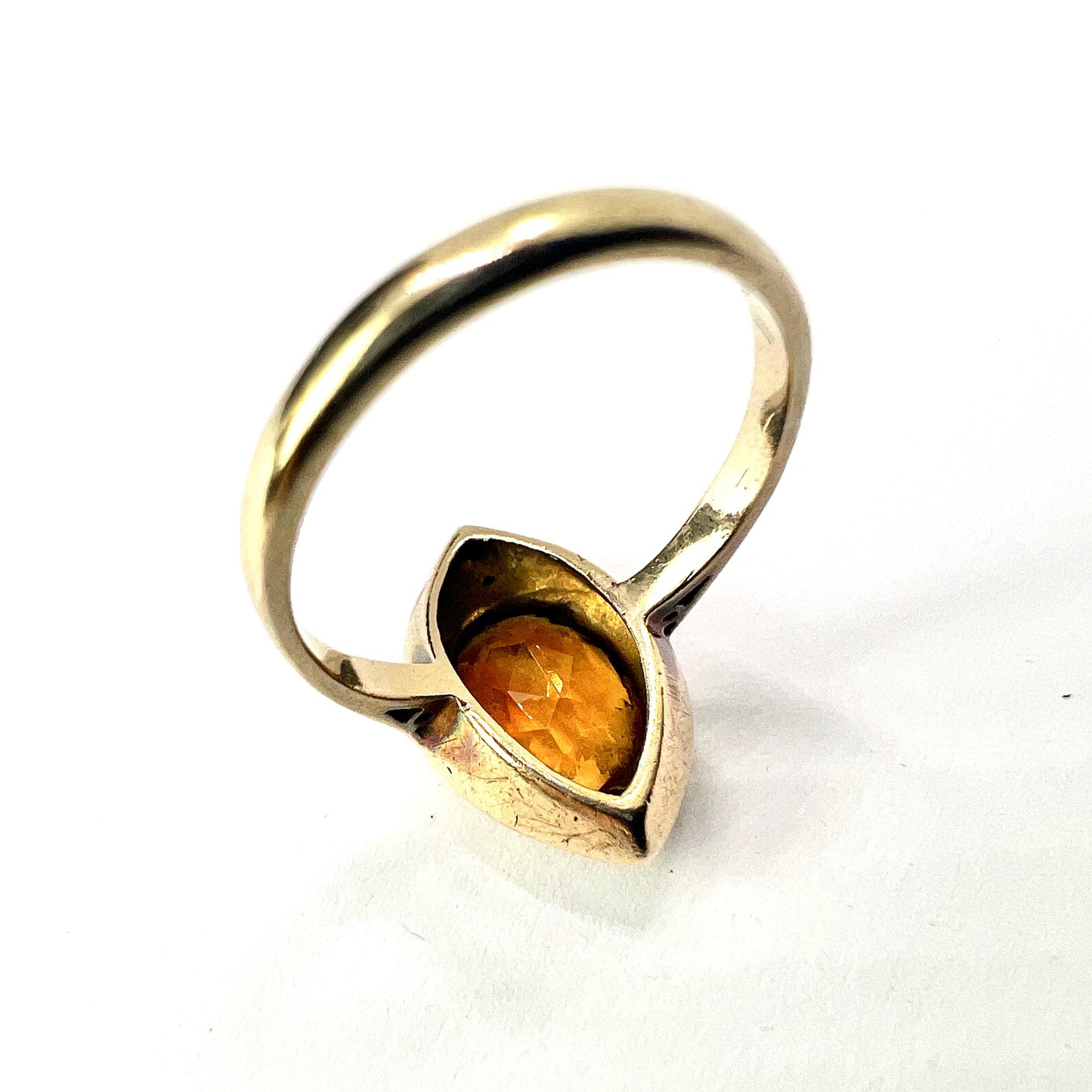 Vintage 9CT Gold Citrine Navette Ring