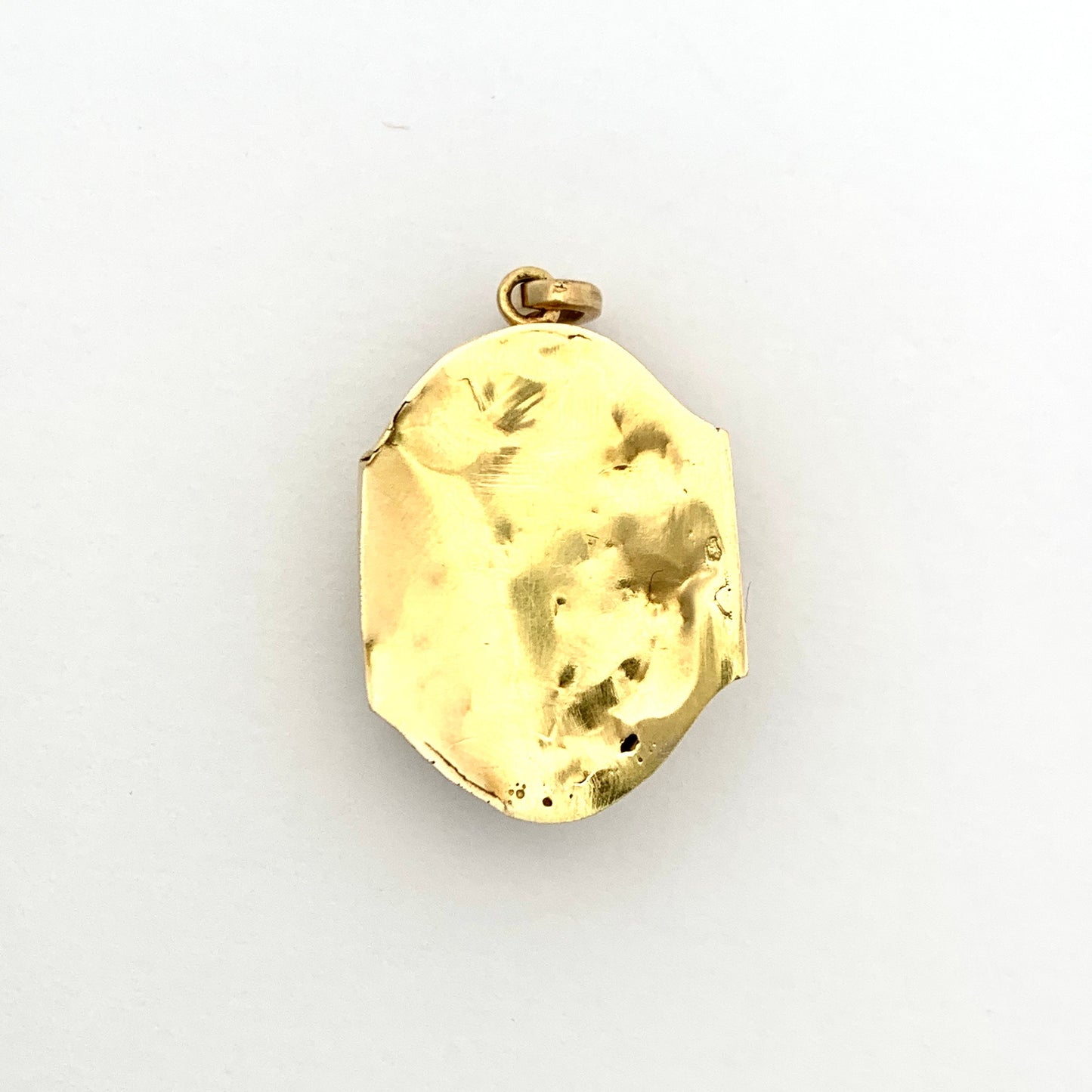 Victorian 18CT Gold Carved Coral Cameo Pendant
