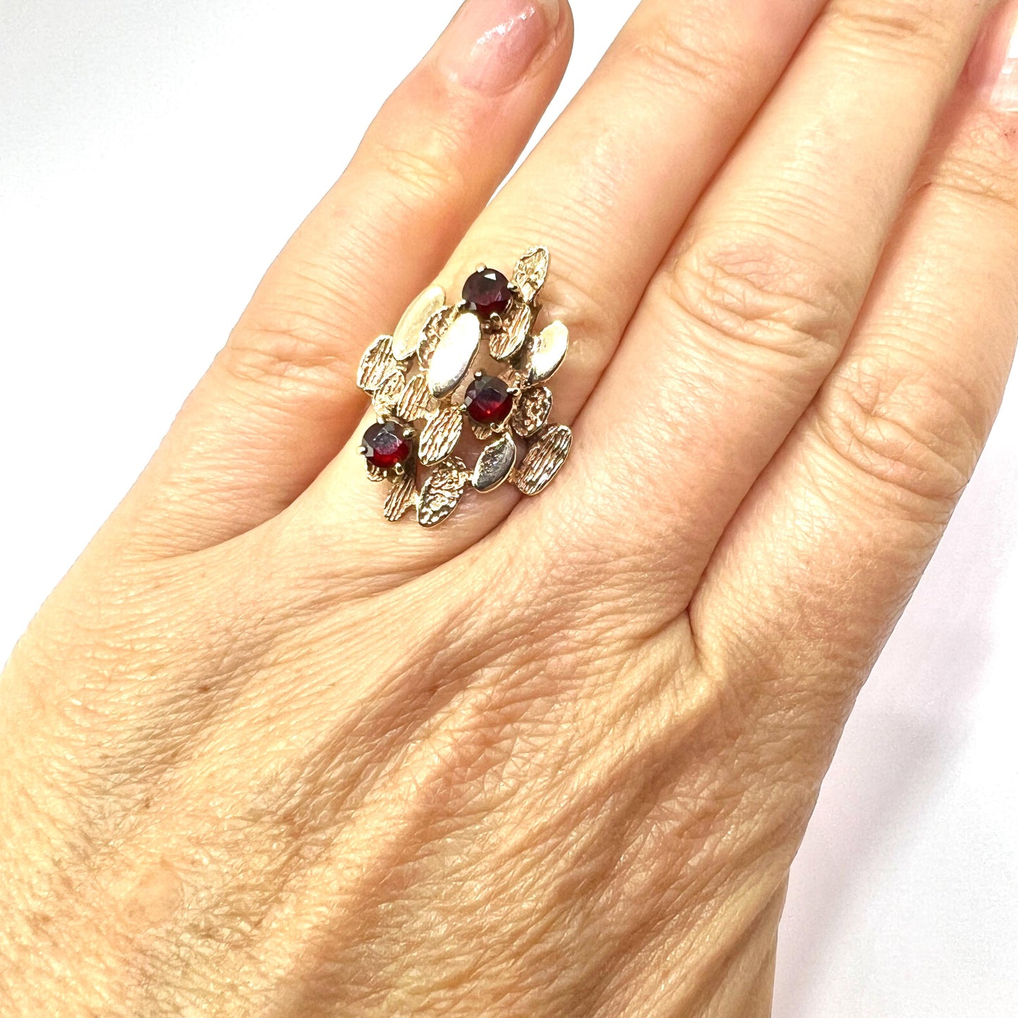 Vintage Brutalist 9CT Gold and Garnet Ring