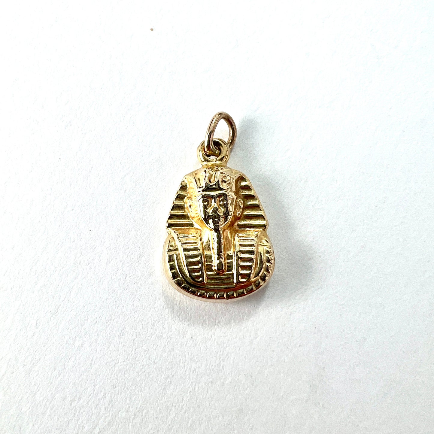 Small Vintage 9CT Gold Egyptian Tutankhamum Pharoah Pendant