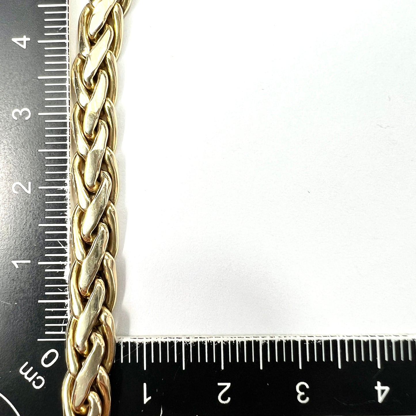 Vintage 9CT Yellow and White Gold Spiga Wheat Style Bracelet