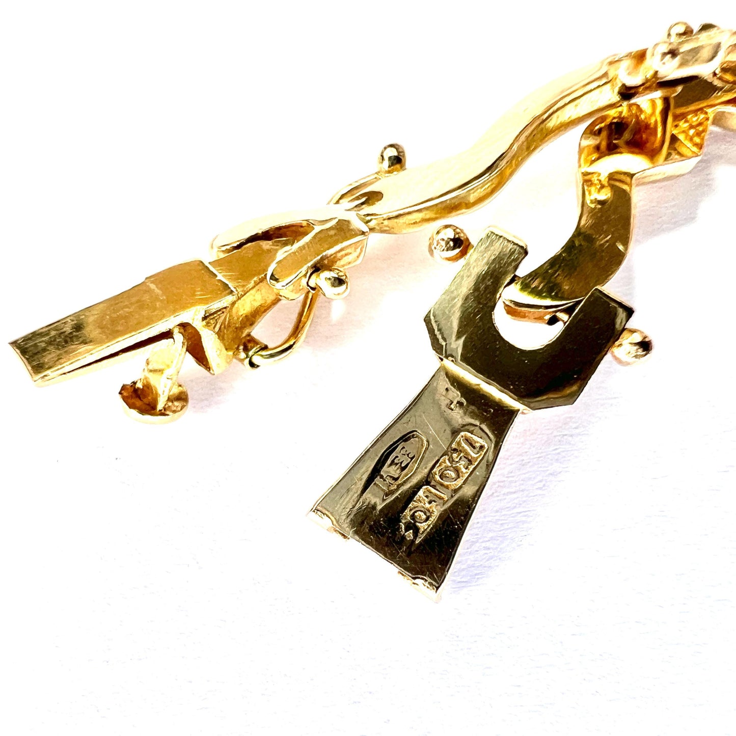 Vintage 18CT Gold Fancy Flower Link Necklace