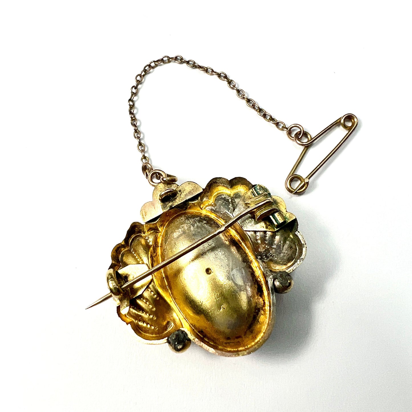 Victorian 15CT Gold Chrysoberyl Triple Teardrop Brooch