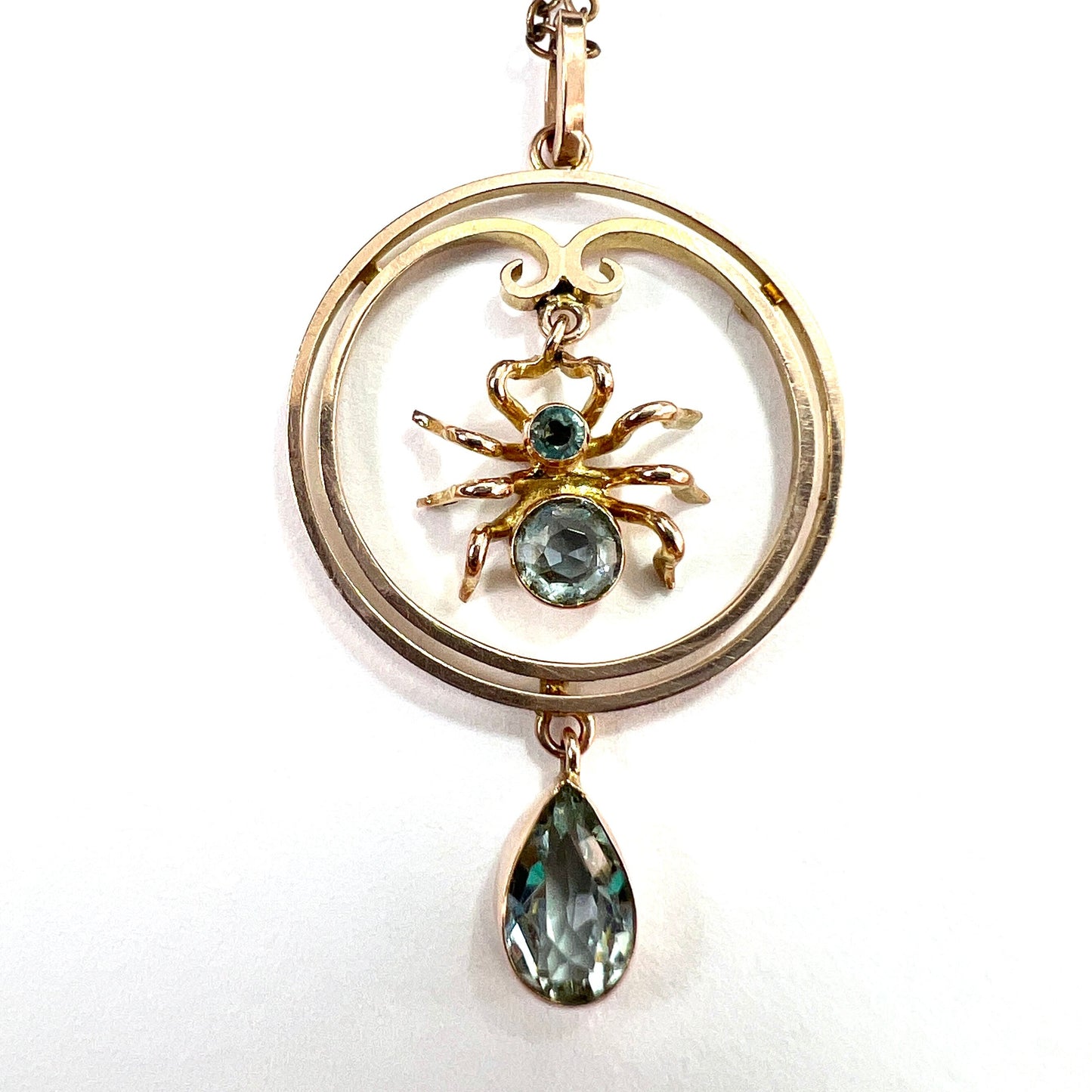 Edwardian 9CT Gold Spider Pendant and Chain Necklace