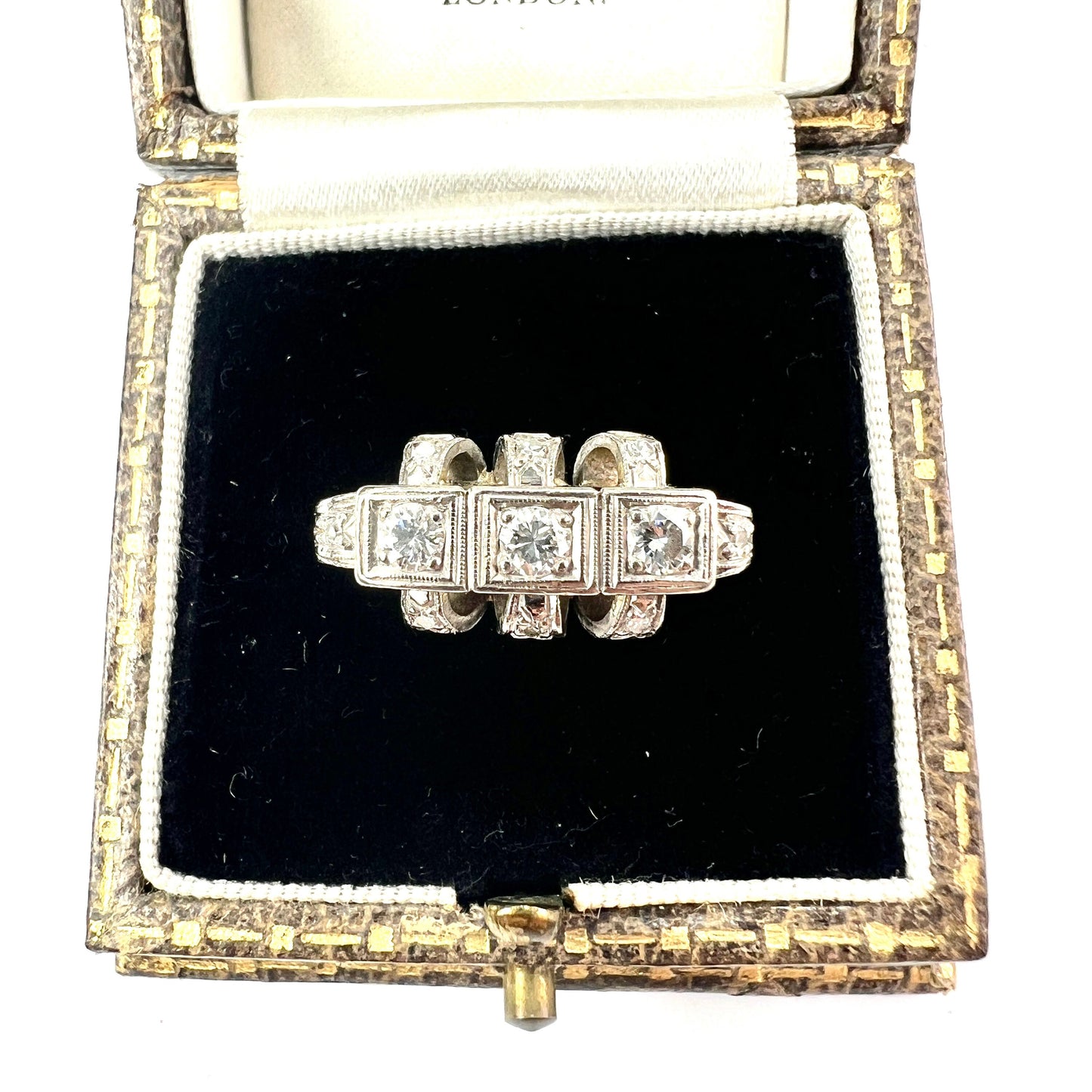 Vintage Diamond Engagement Ring in 14CT Gold and Platinum