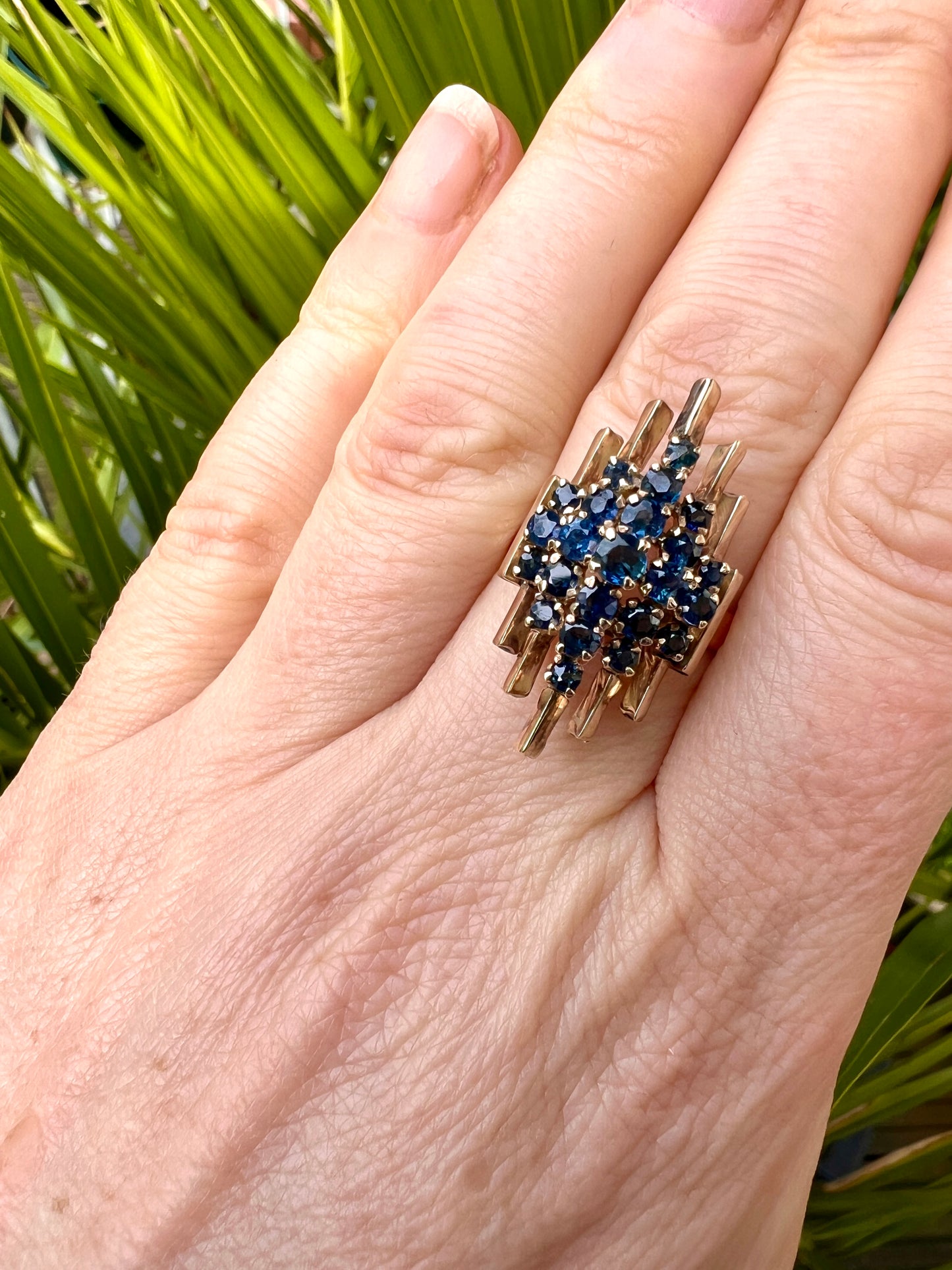 Vintage 14CT Gold Brutalist Sapphire Ring