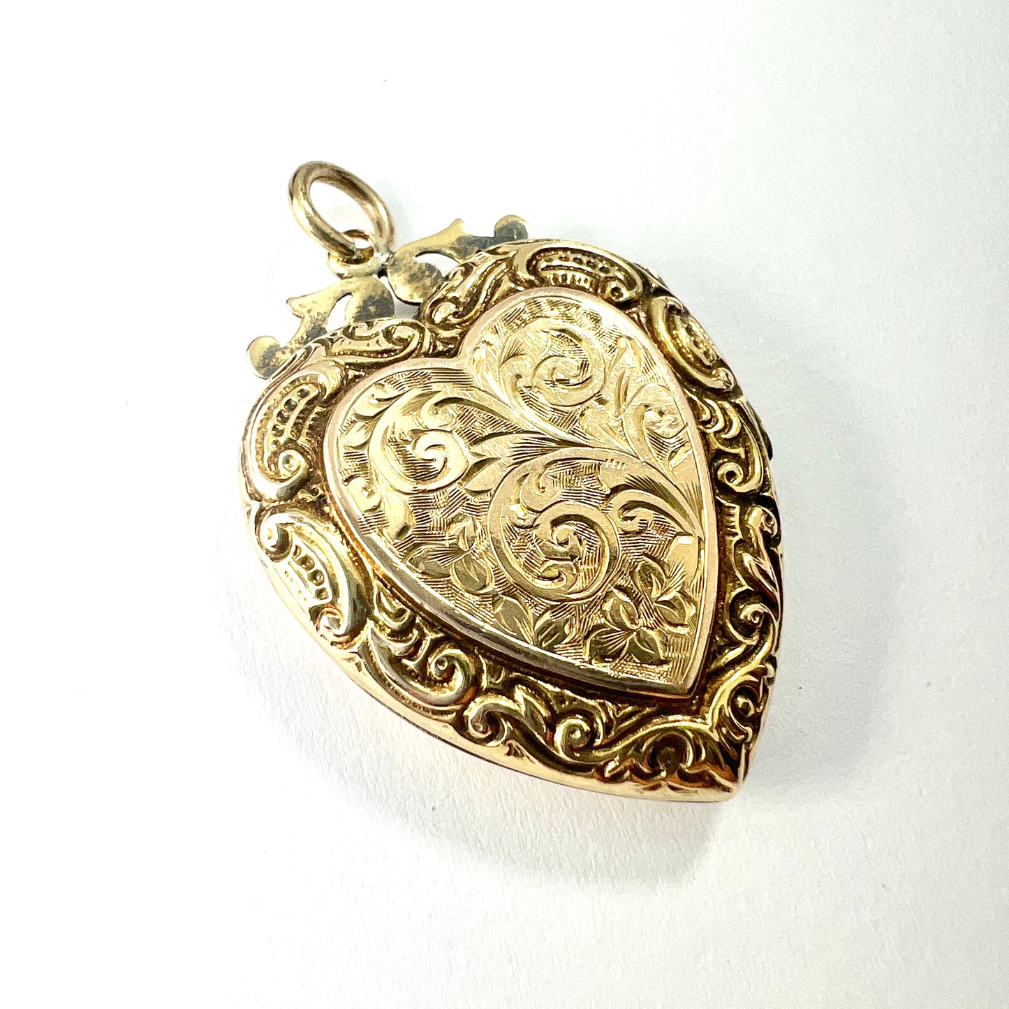 Victorian 9CT Gold Heart Locket