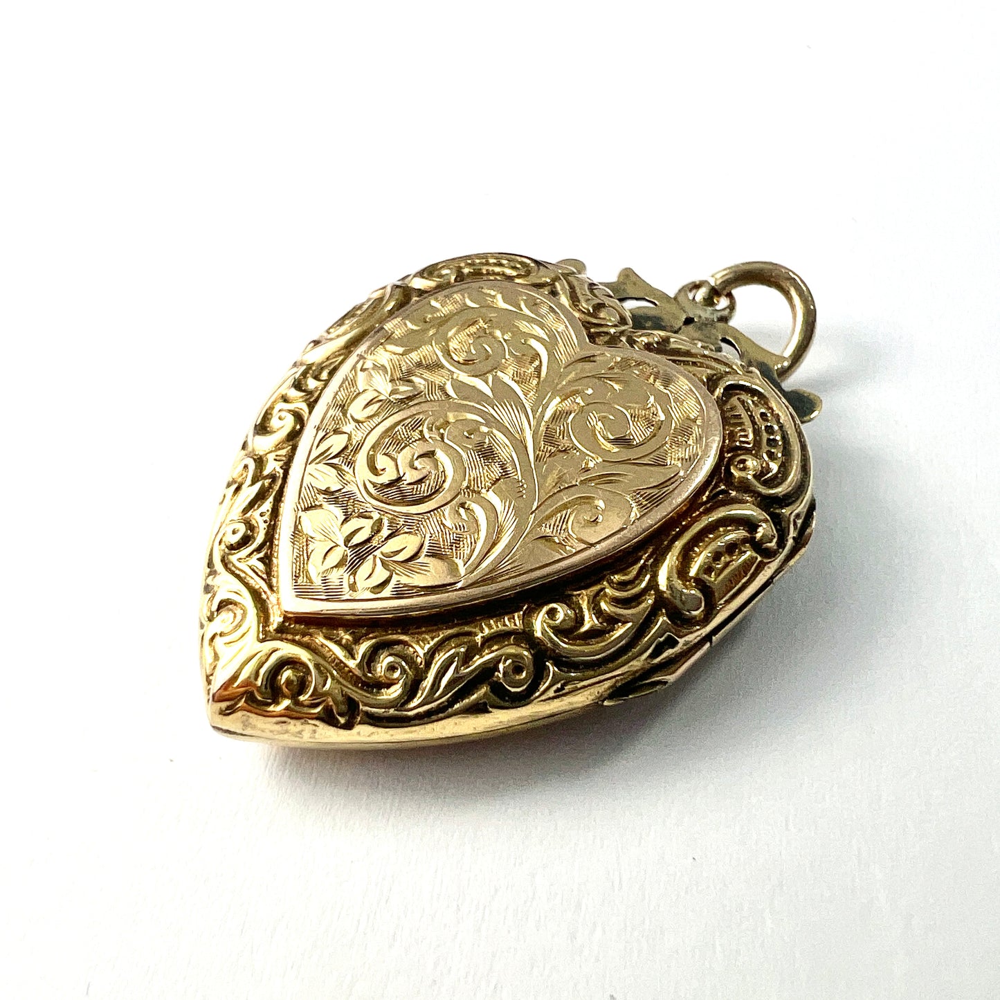 Victorian 9CT Gold Heart Locket