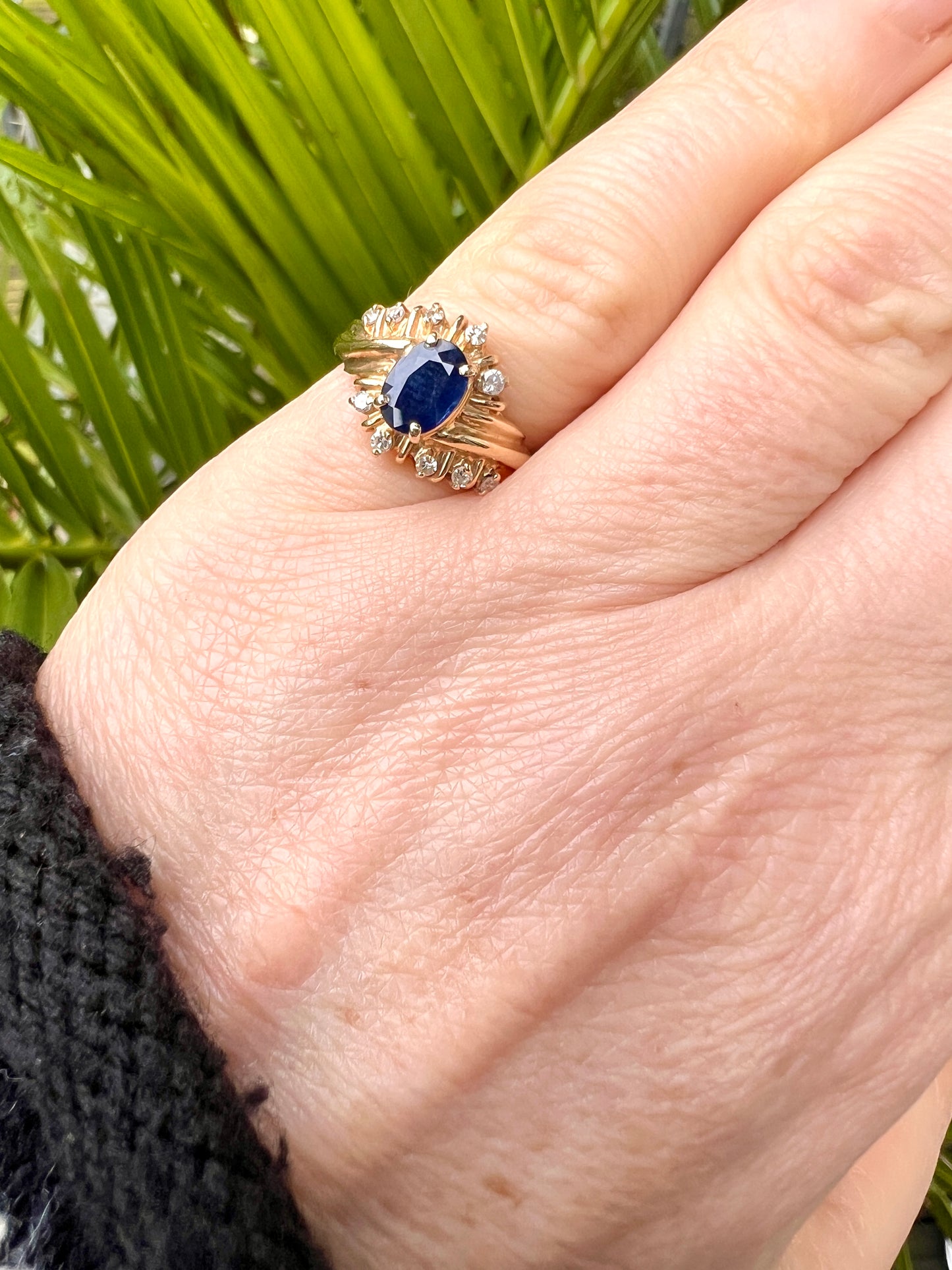 Vintage 14CT Gold Sapphire and Diamond Ring