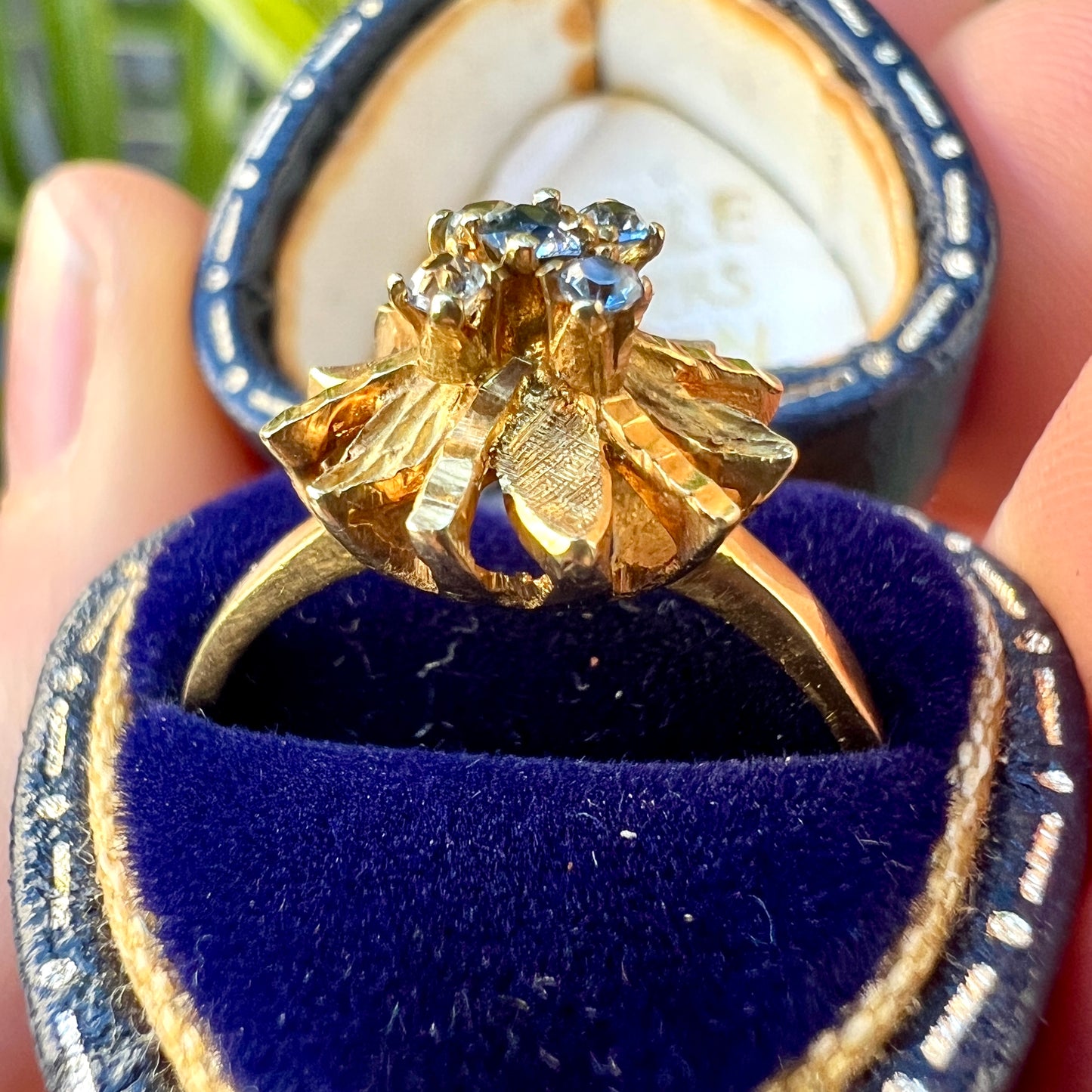 Vintage Gold Star Sapphire Ring