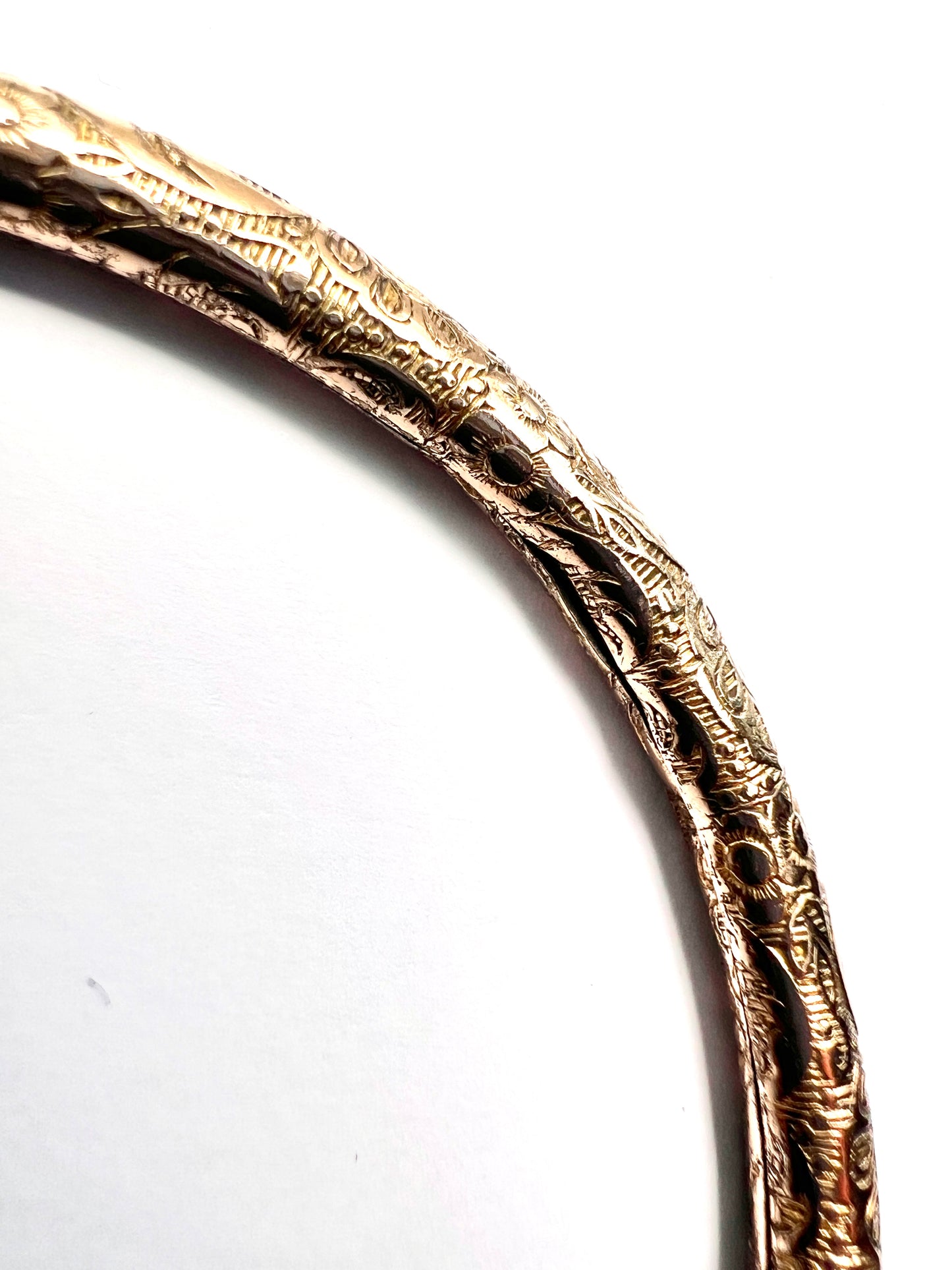 Victorian Engraved Rolled Gold Slave Bangle