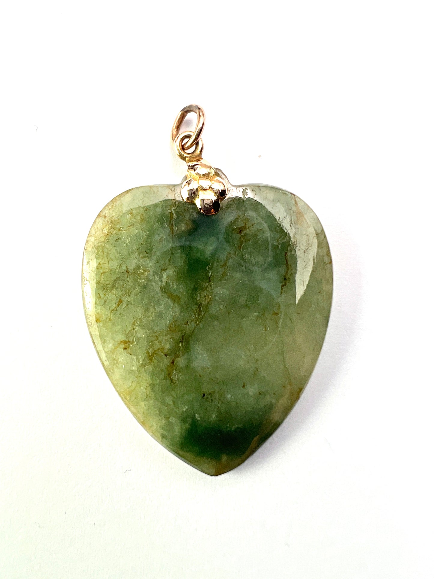 Victorian 9CT Gold Nephrite Jade Heart Pendant