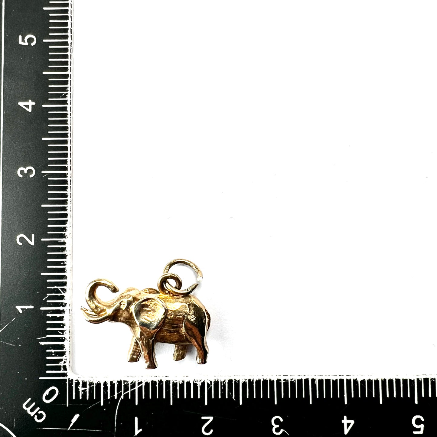 Vintage Hallmarked 9CT Gold Elephant Charm