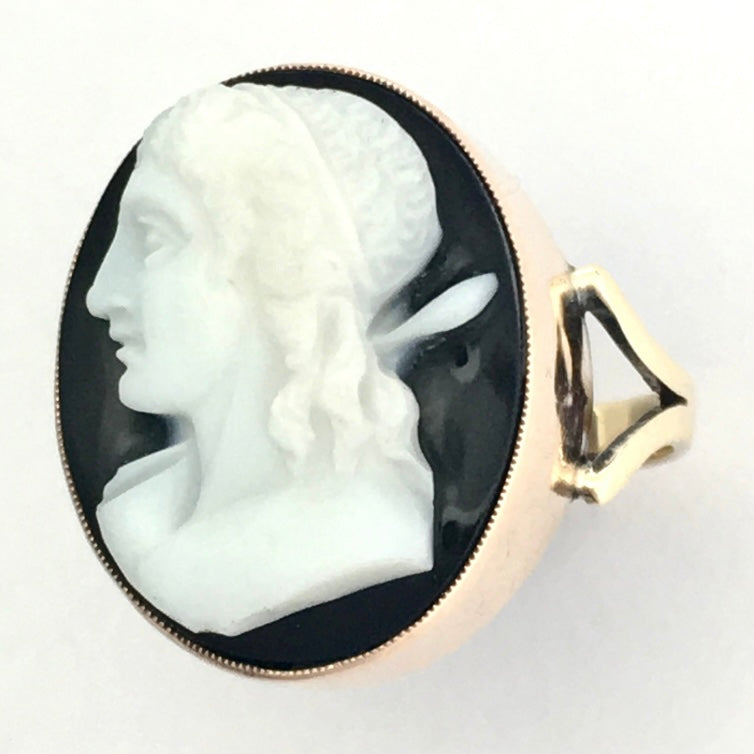Large Antique 9CT Rose and Yellow Gold Sardonyx Cameo Ring