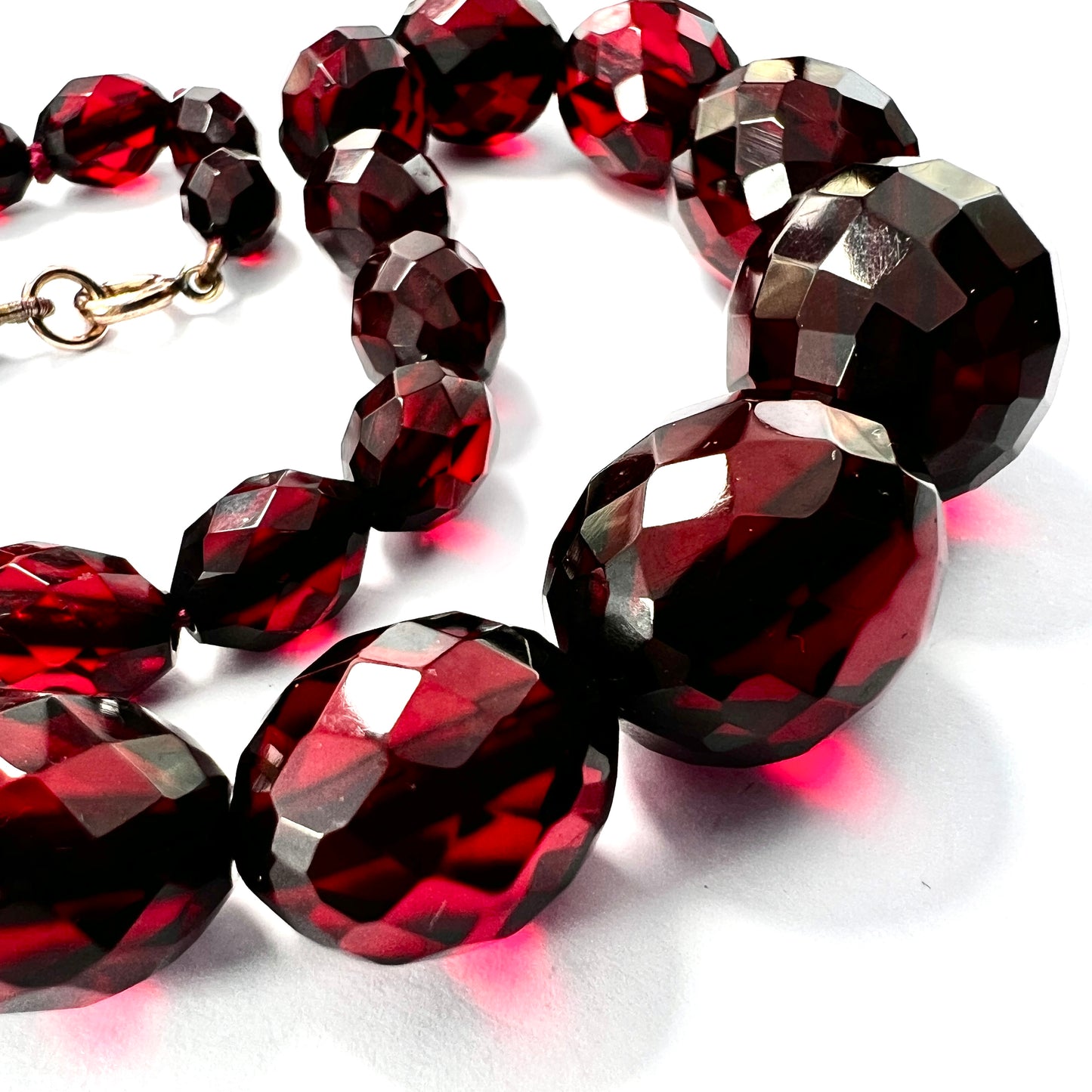 Art Deco Cherry Amber Bakelite Necklace with 9CT Gold Clasp