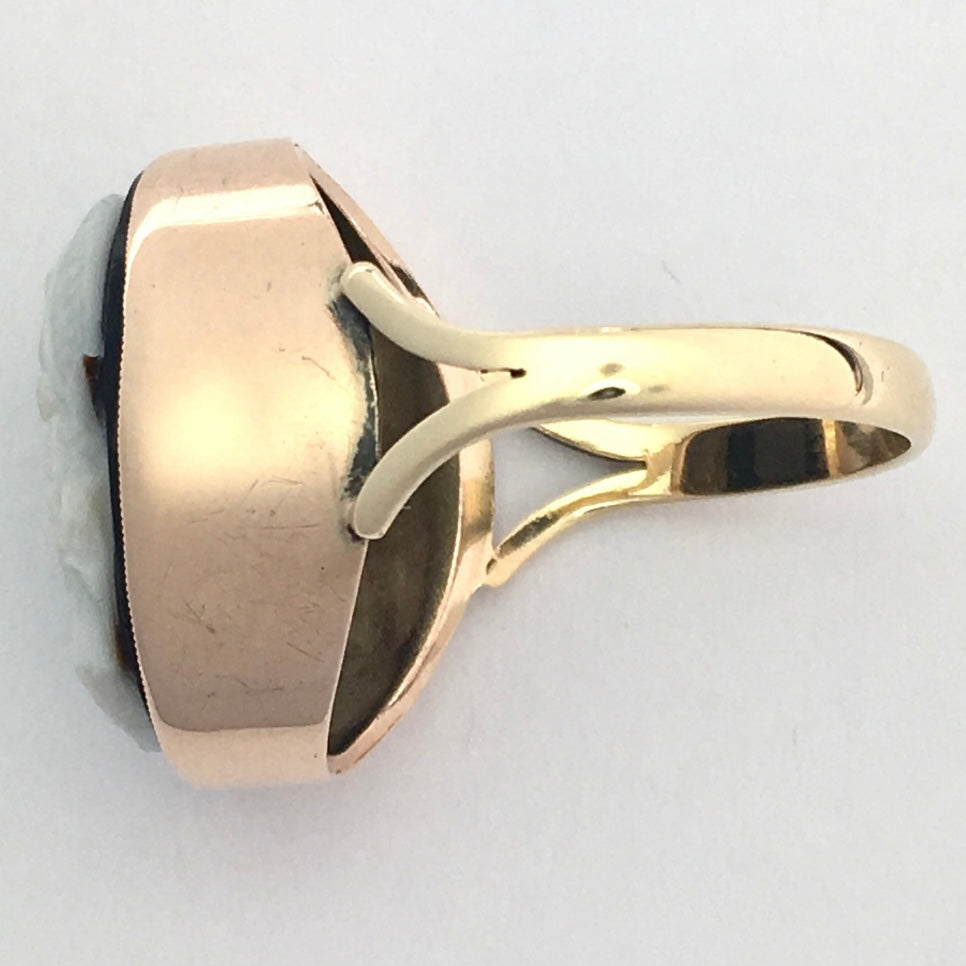 Large Antique 9CT Rose and Yellow Gold Sardonyx Cameo Ring