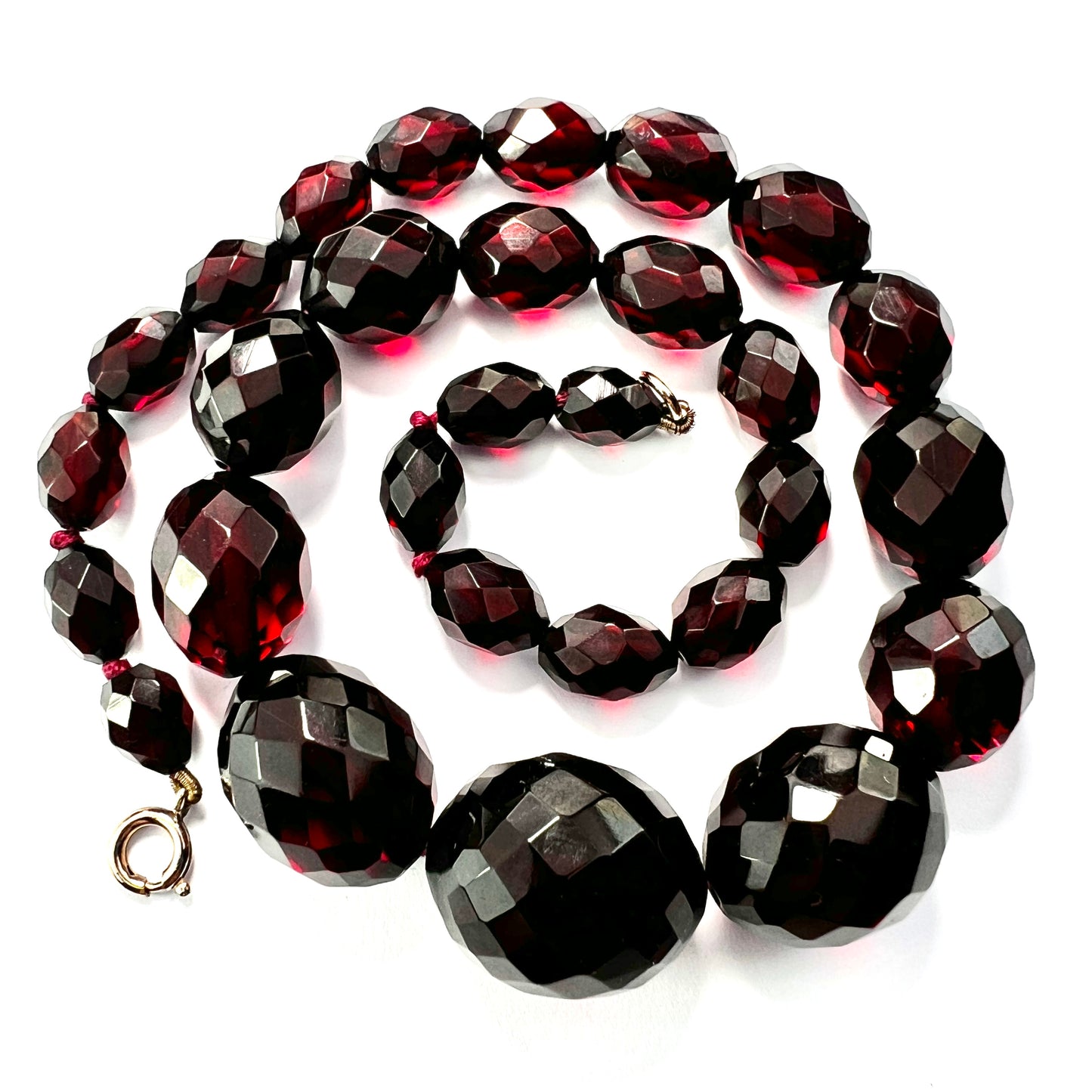 Art Deco Cherry Amber Bakelite Necklace with 9CT Gold Clasp