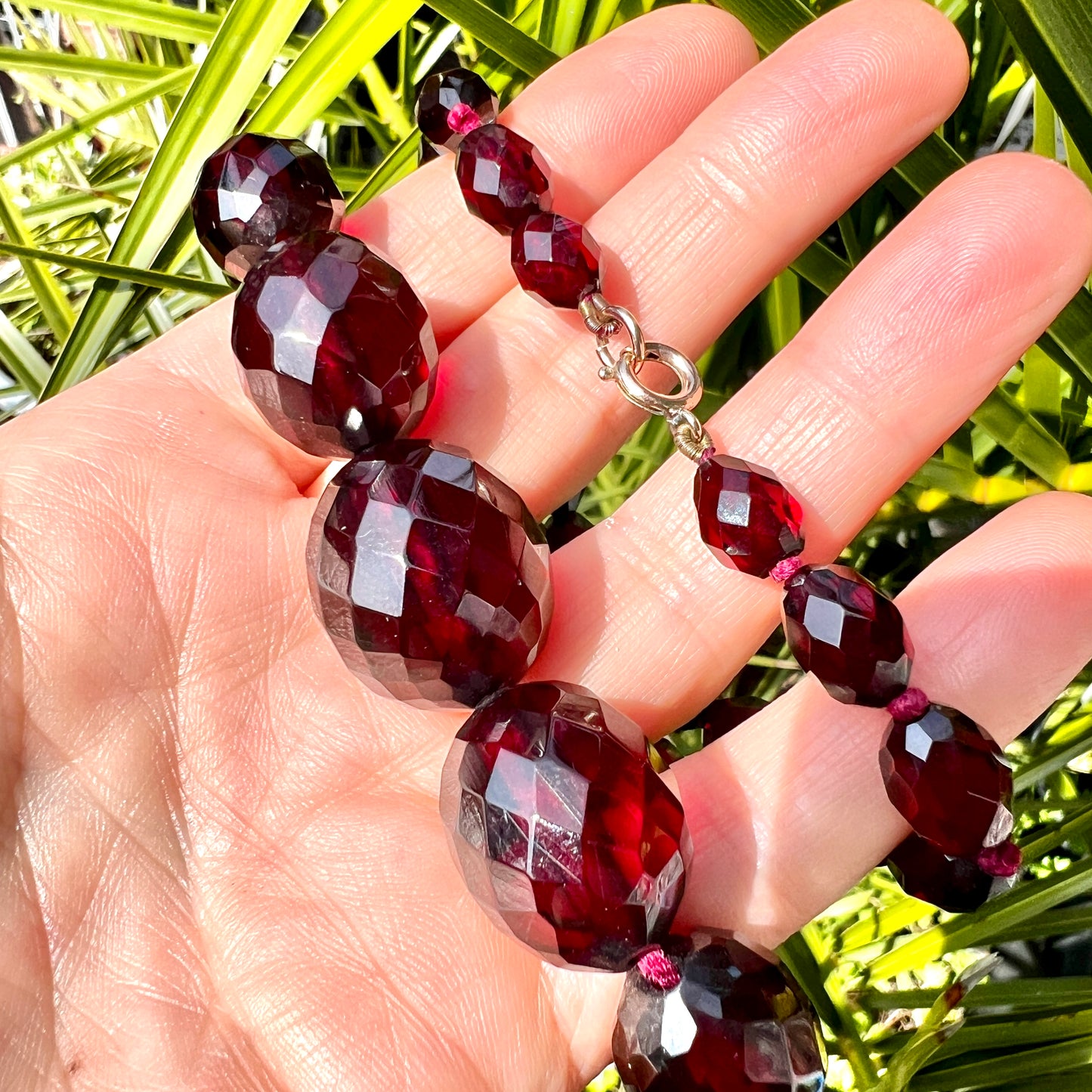 Art Deco Cherry Amber Bakelite Necklace with 9CT Gold Clasp
