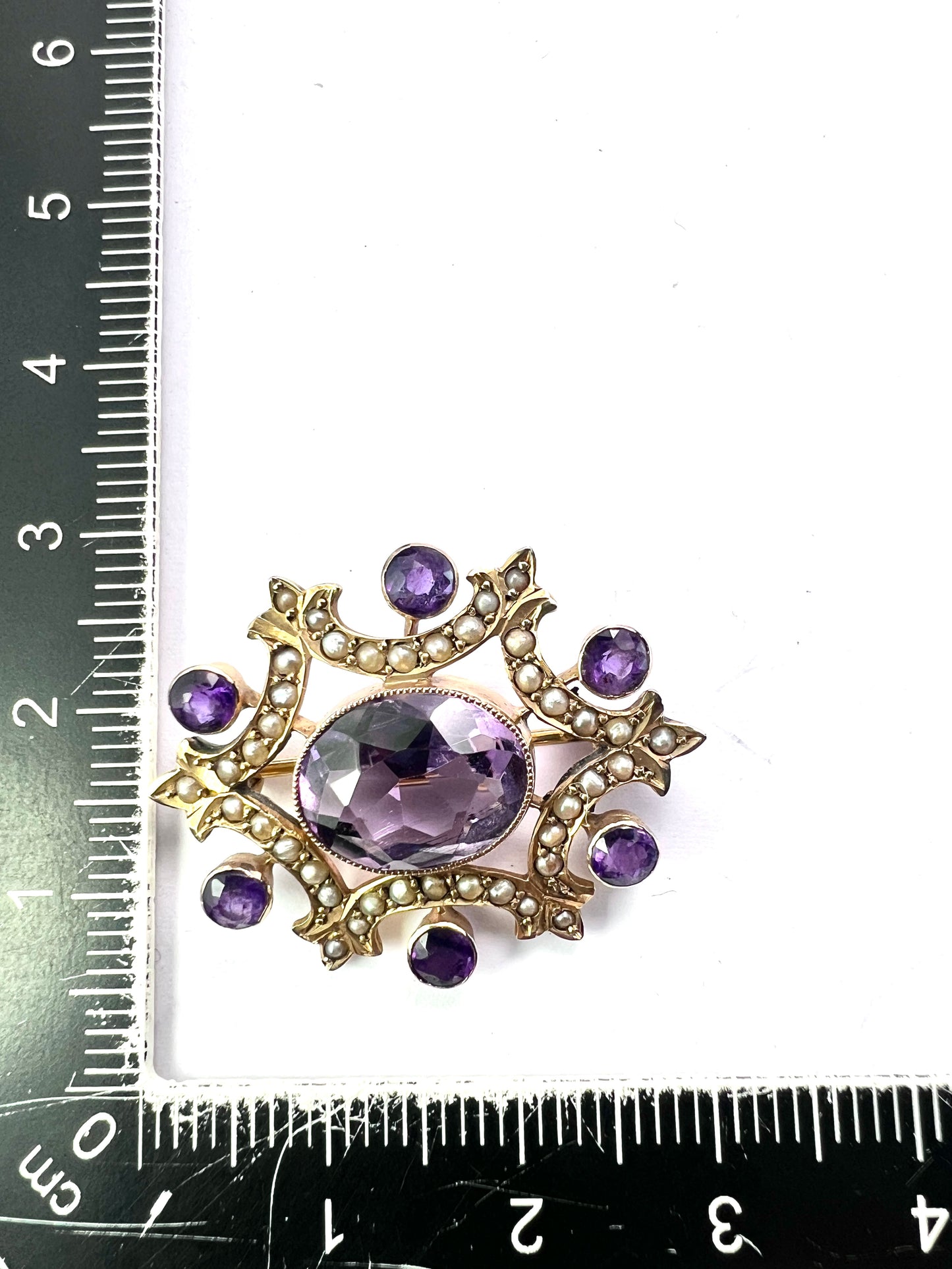 Edwardian 9CT Gold Amethyst Seed Pearl Brooch