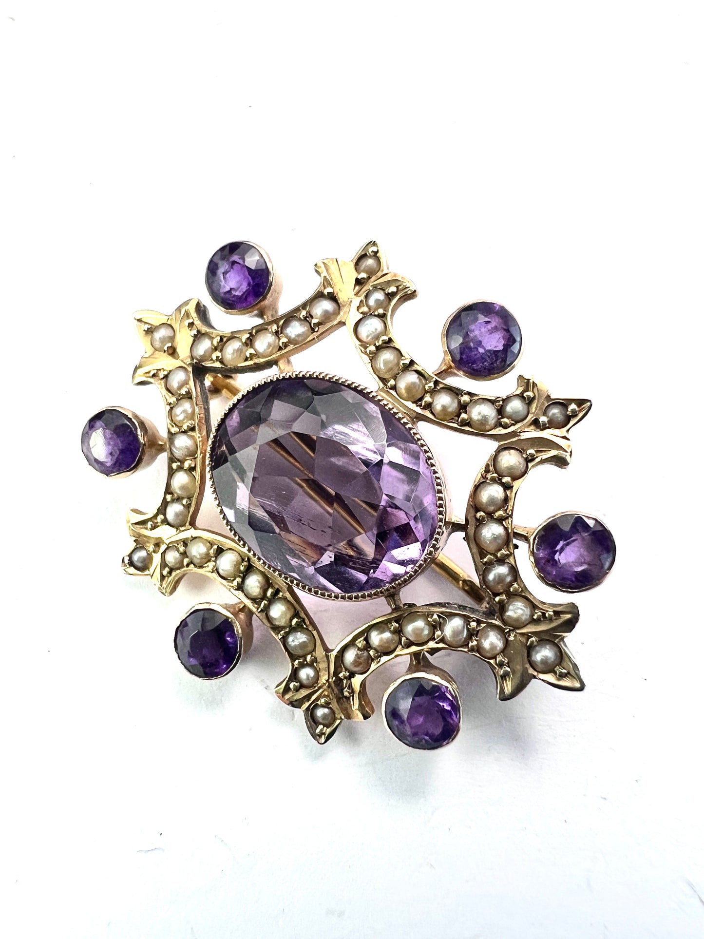 Edwardian 9CT Gold Amethyst Seed Pearl Brooch