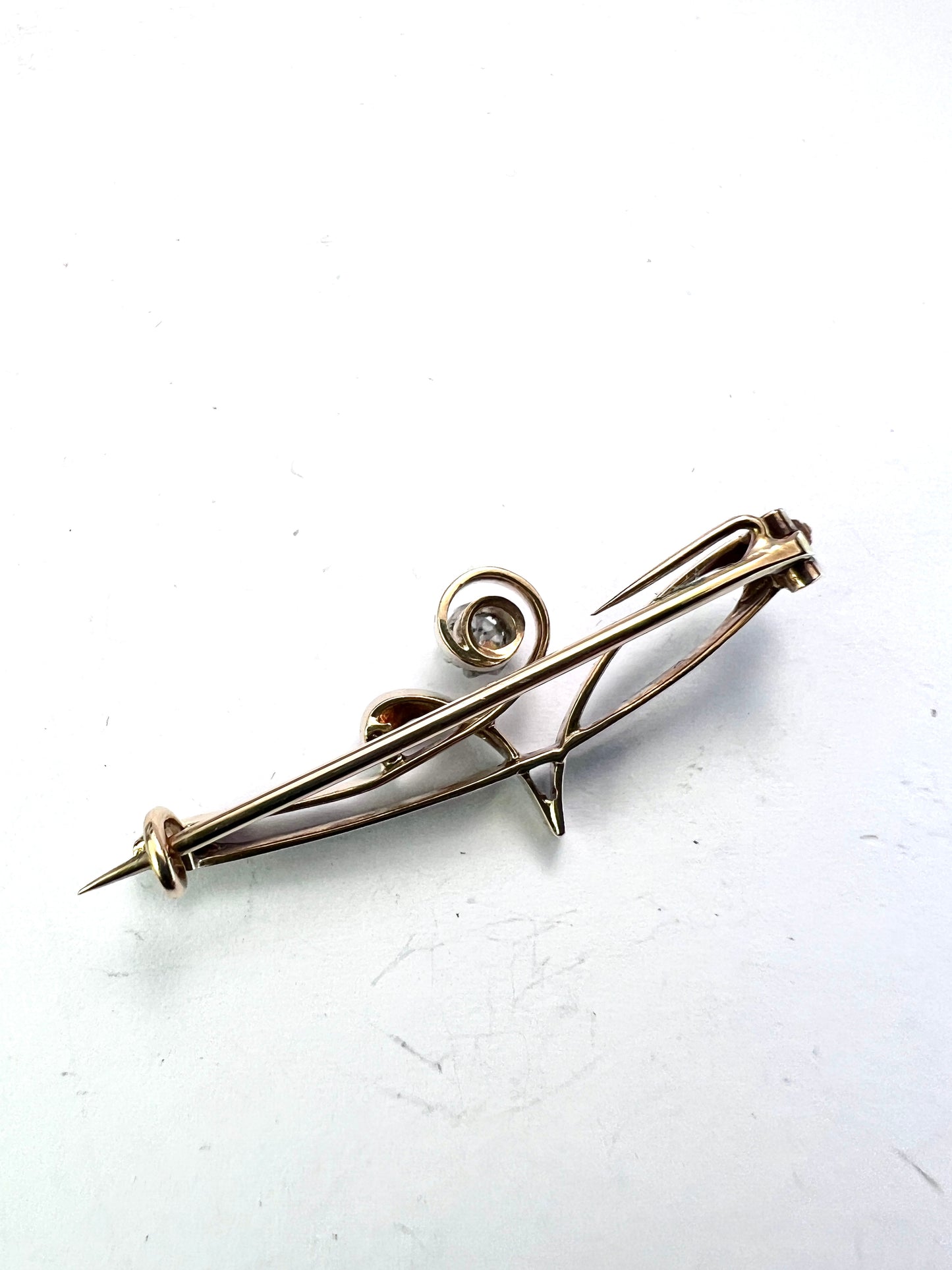 Boxed Art Nouveau 15CT Gold and Platinum Diamond Brooch
