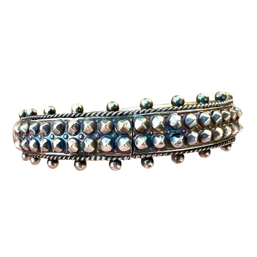 Small Size Antique Silver Front Opening Bangle