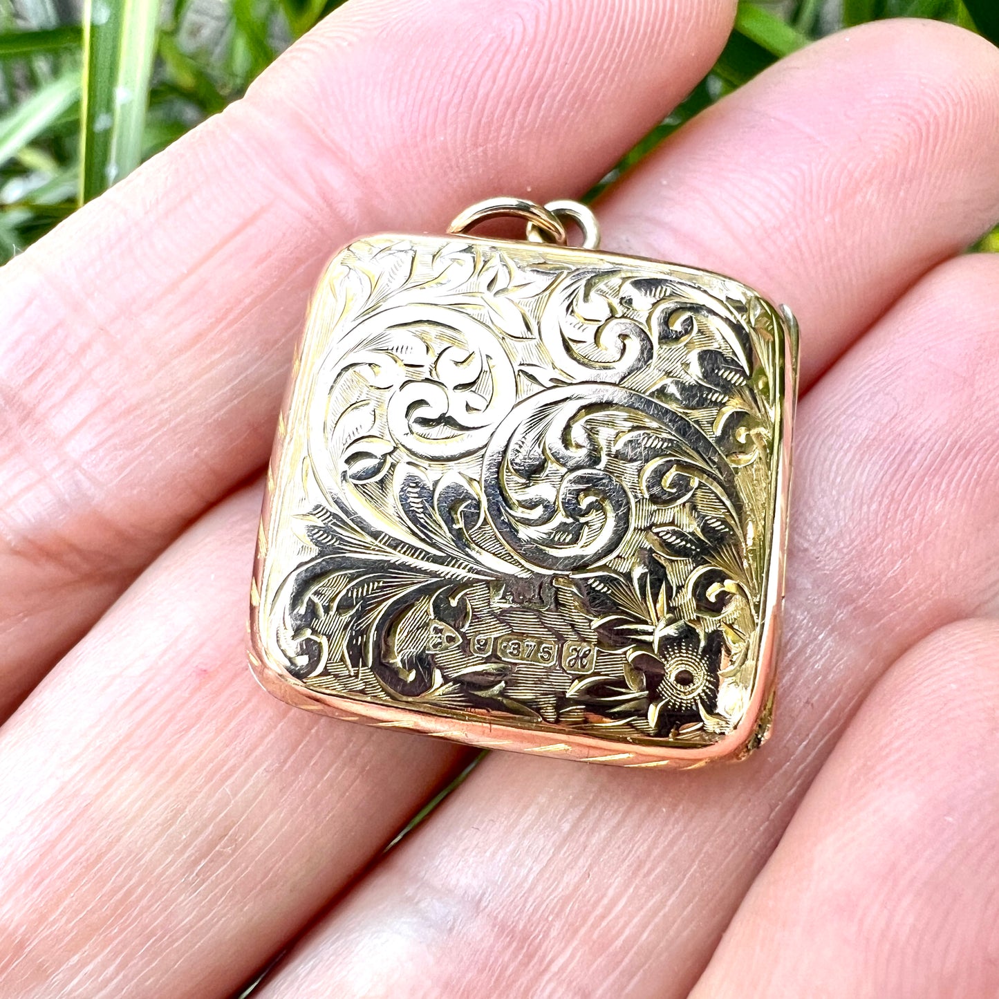 Edwardian Solid 9CT Gold Square Locket