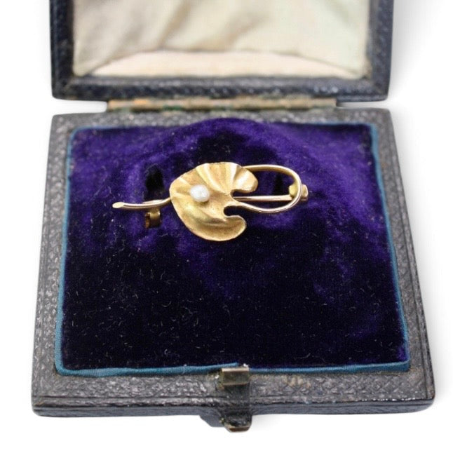 Tiny Art Nouveau Gold Leaf Pearl Brooch