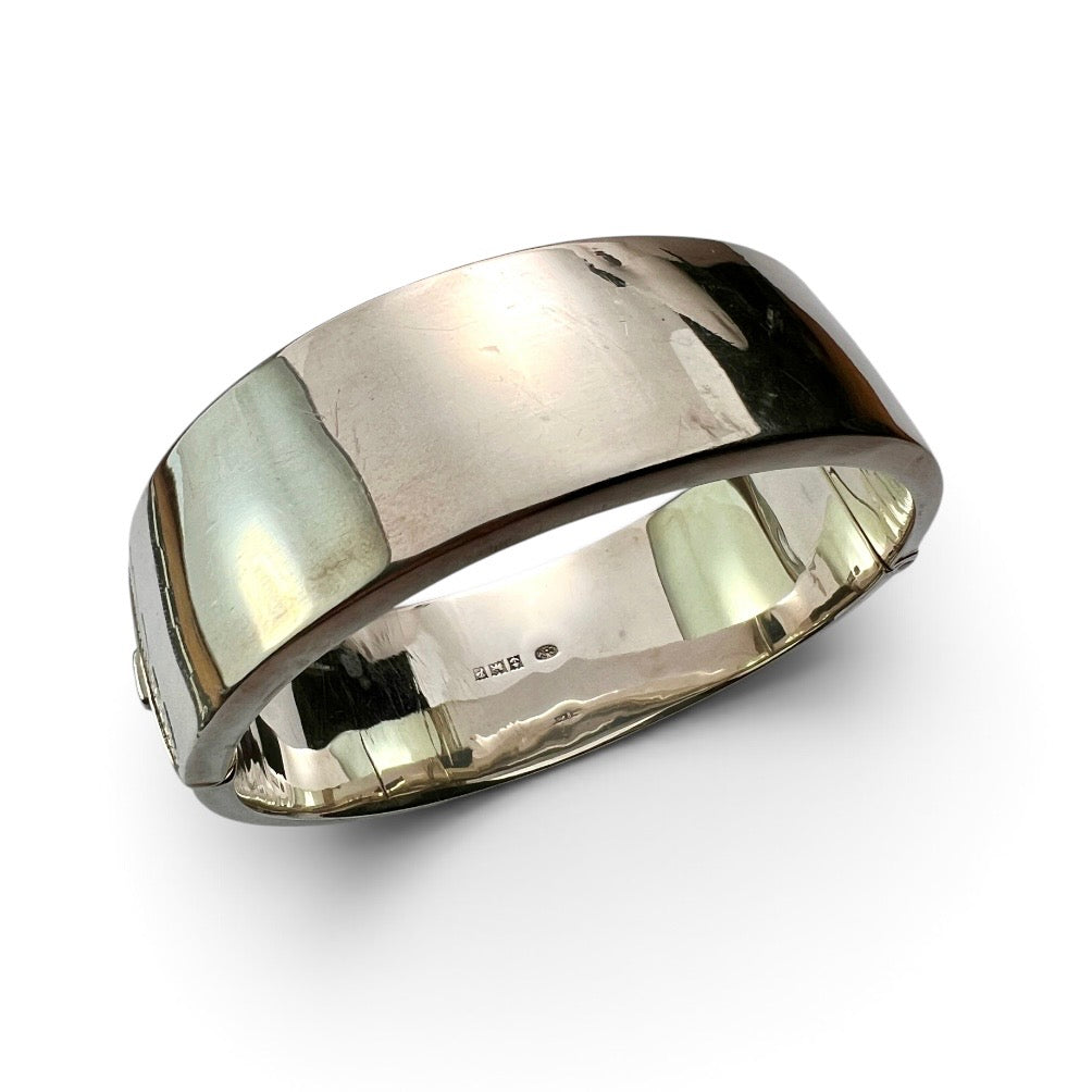 1964 Vintage Sterling Silver Engraved Hinged Bangle