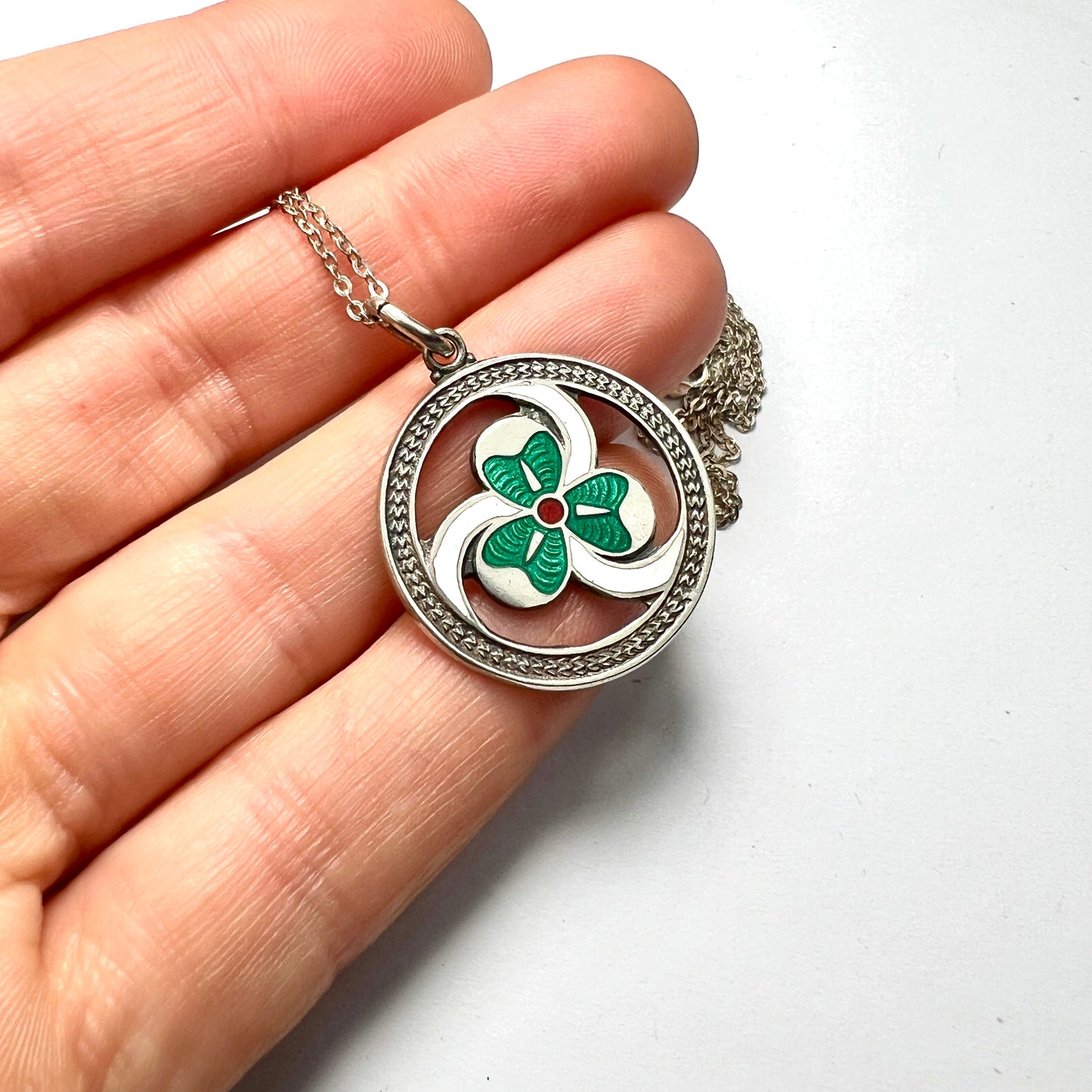 1933 Silver Enamelled Lucky Clover Pendant Necklace