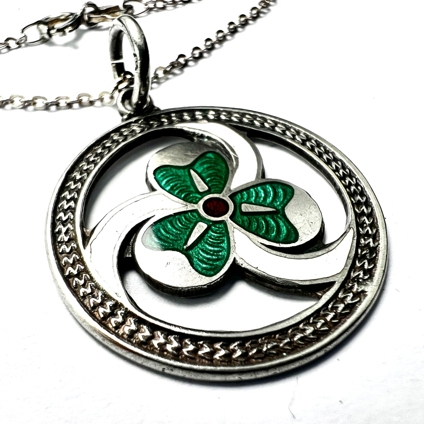 1933 Silver Enamelled Lucky Clover Pendant Necklace